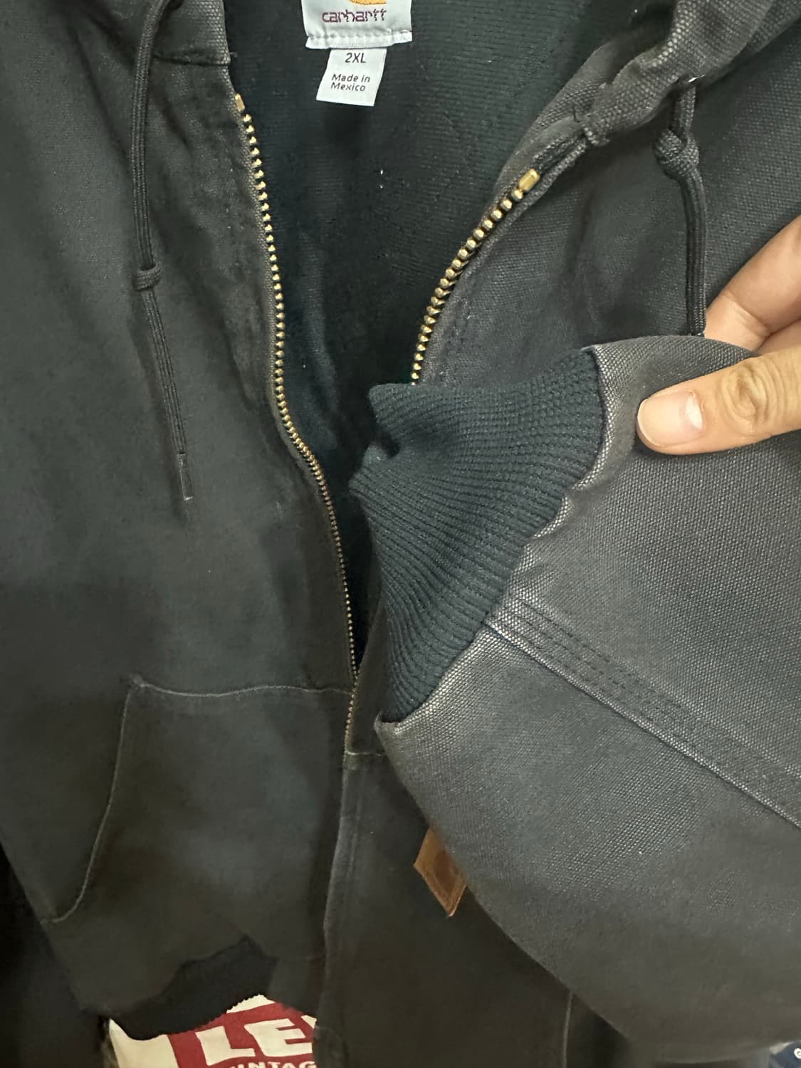 [2xl] 칼하트 j130 샌드스톤 BLK 상품이미지4