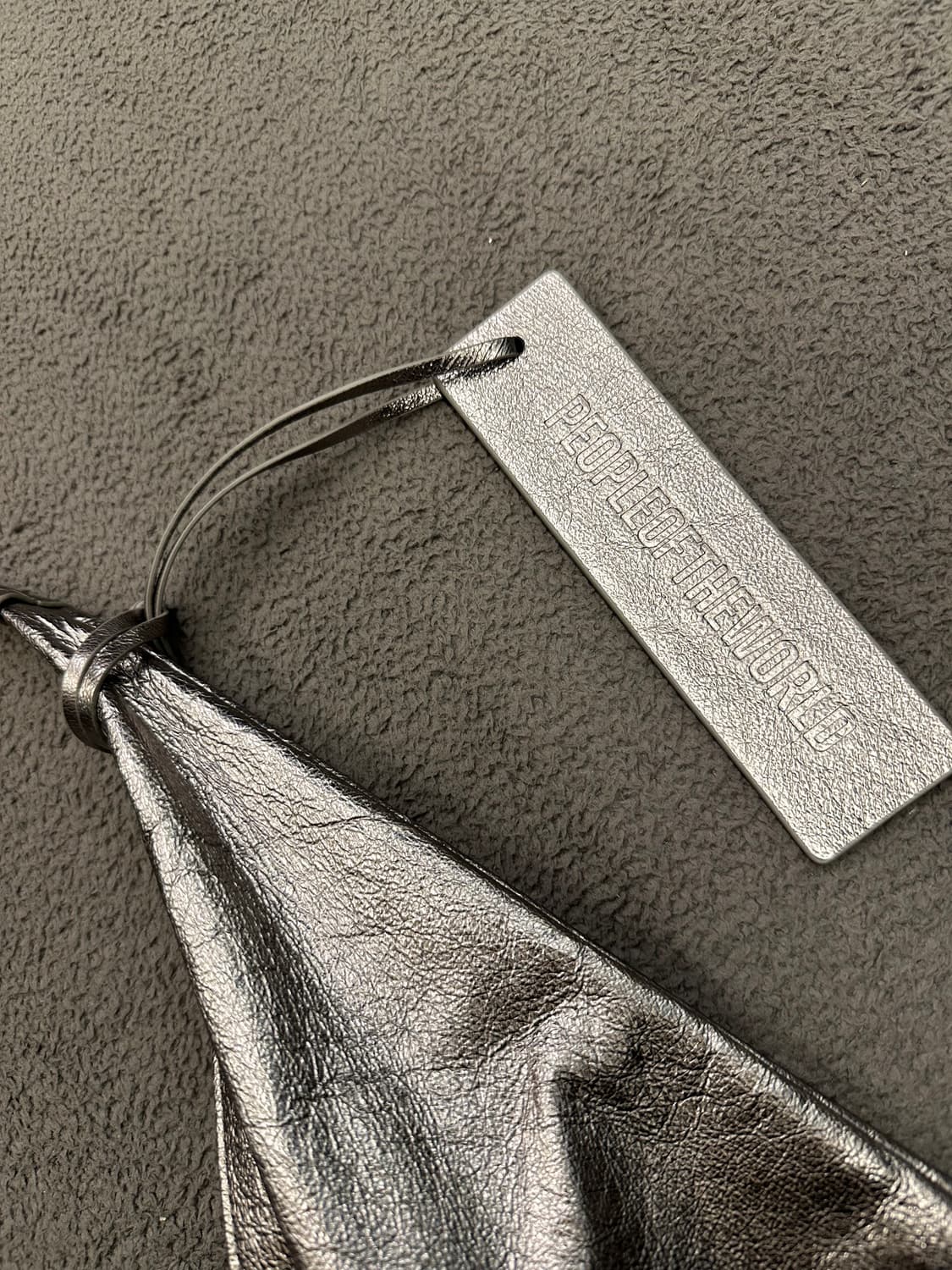 피플오브더월드 에이팩 레더 숄더백 처분  상품이미지2