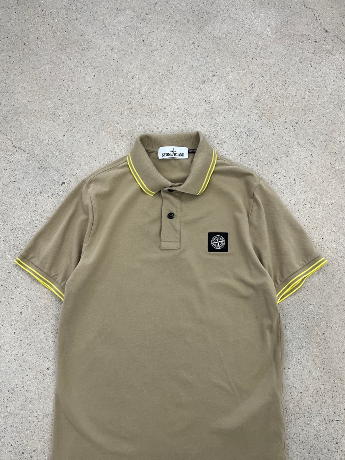 스톤아일랜드 로고 패치 배색 카라 티셔츠 상품이미지6