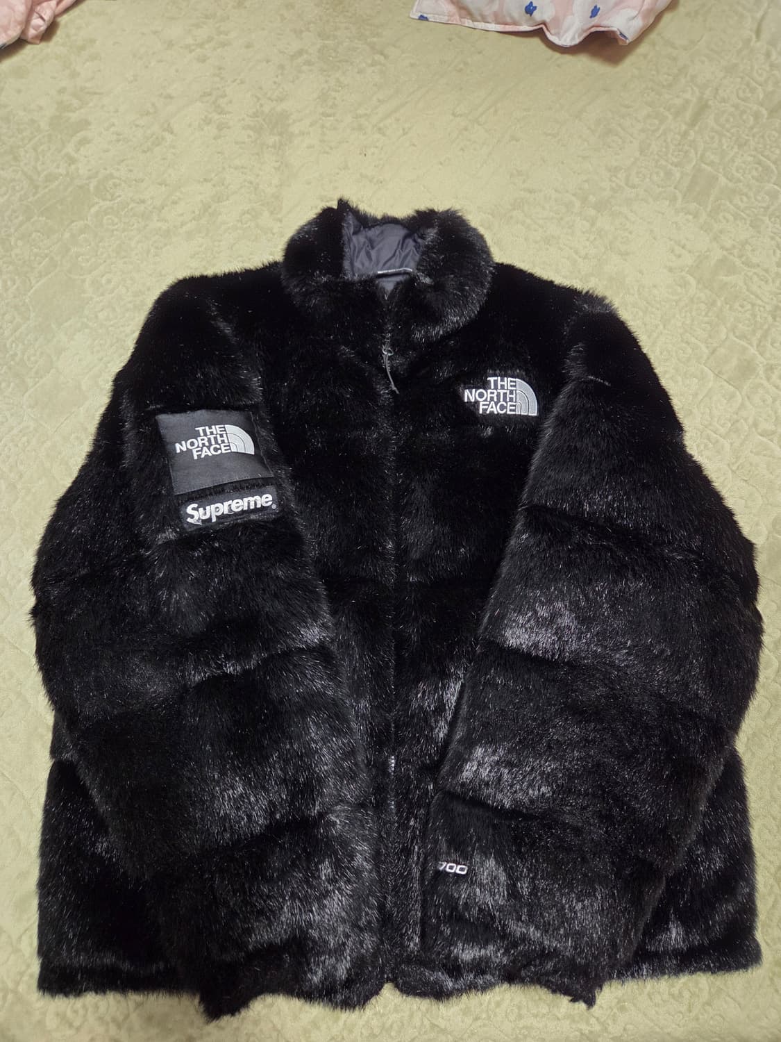 슈프림 x 노스페이스 포우 퍼 눕시 자켓 블랙 - 20FW 상품이미지1