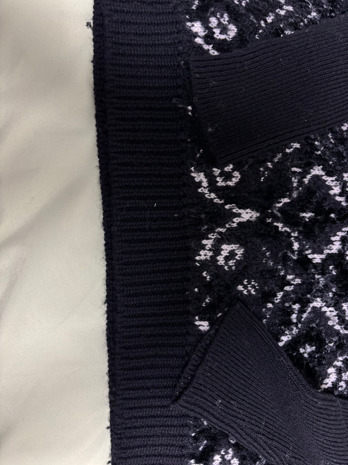 준야 와타나베 니트 상품이미지3