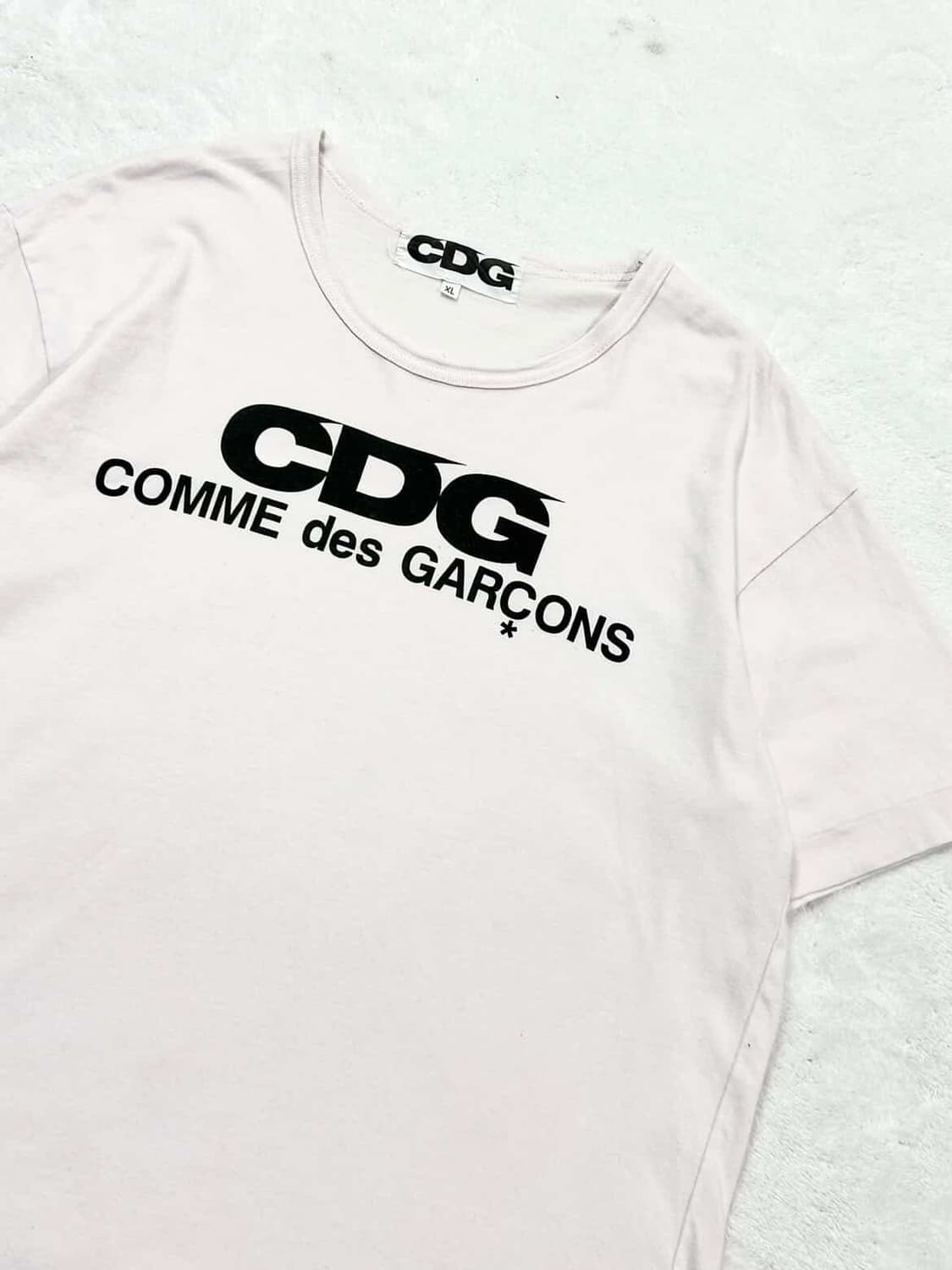 꼼데가르송 CDG 뮤트핑크 반팔 상품이미지6