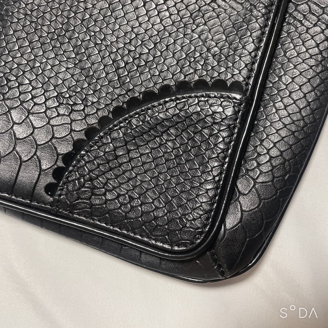 비비안웨스트우드 뱀비 크로스백 상품이미지4