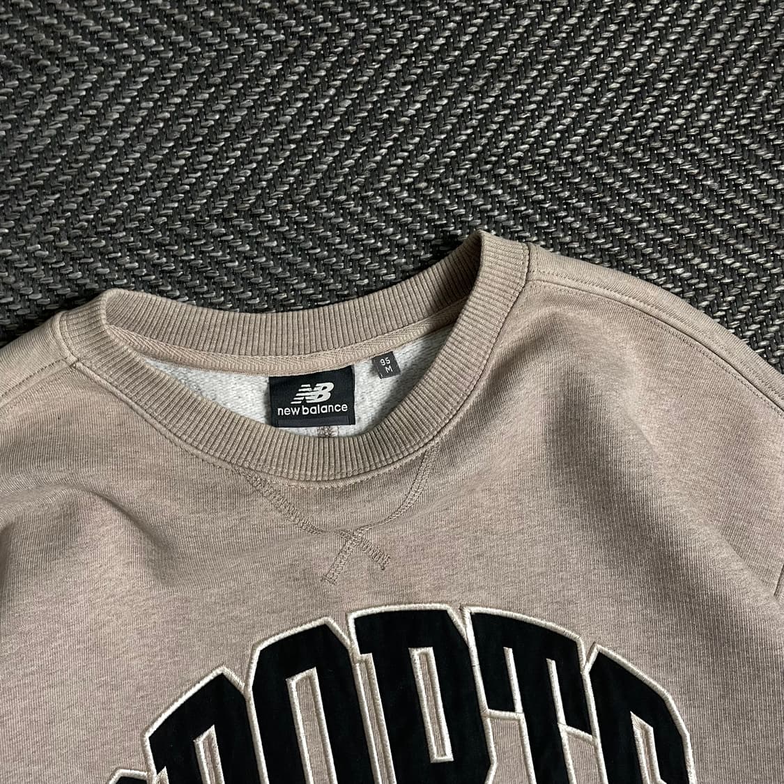 뉴발란스 SPORTS 빅로고 기모 스웻 맨투맨y 4842 상품이미지5