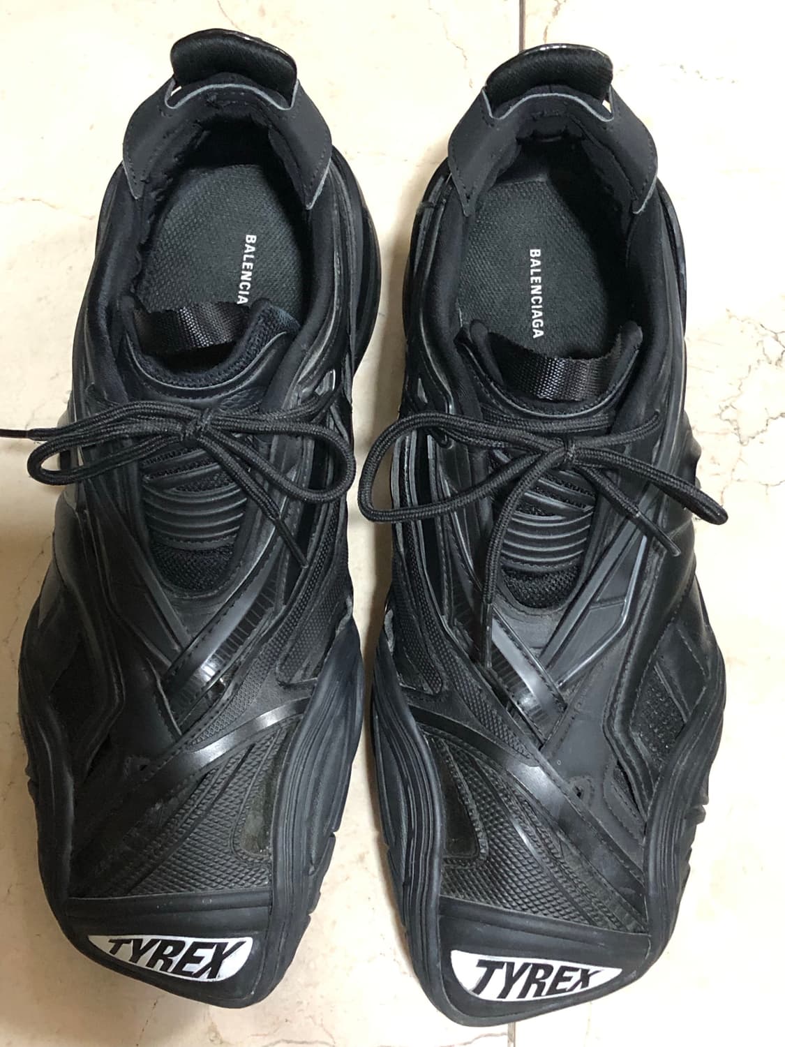 (43)발렌시아가 타이렉스 상품이미지1