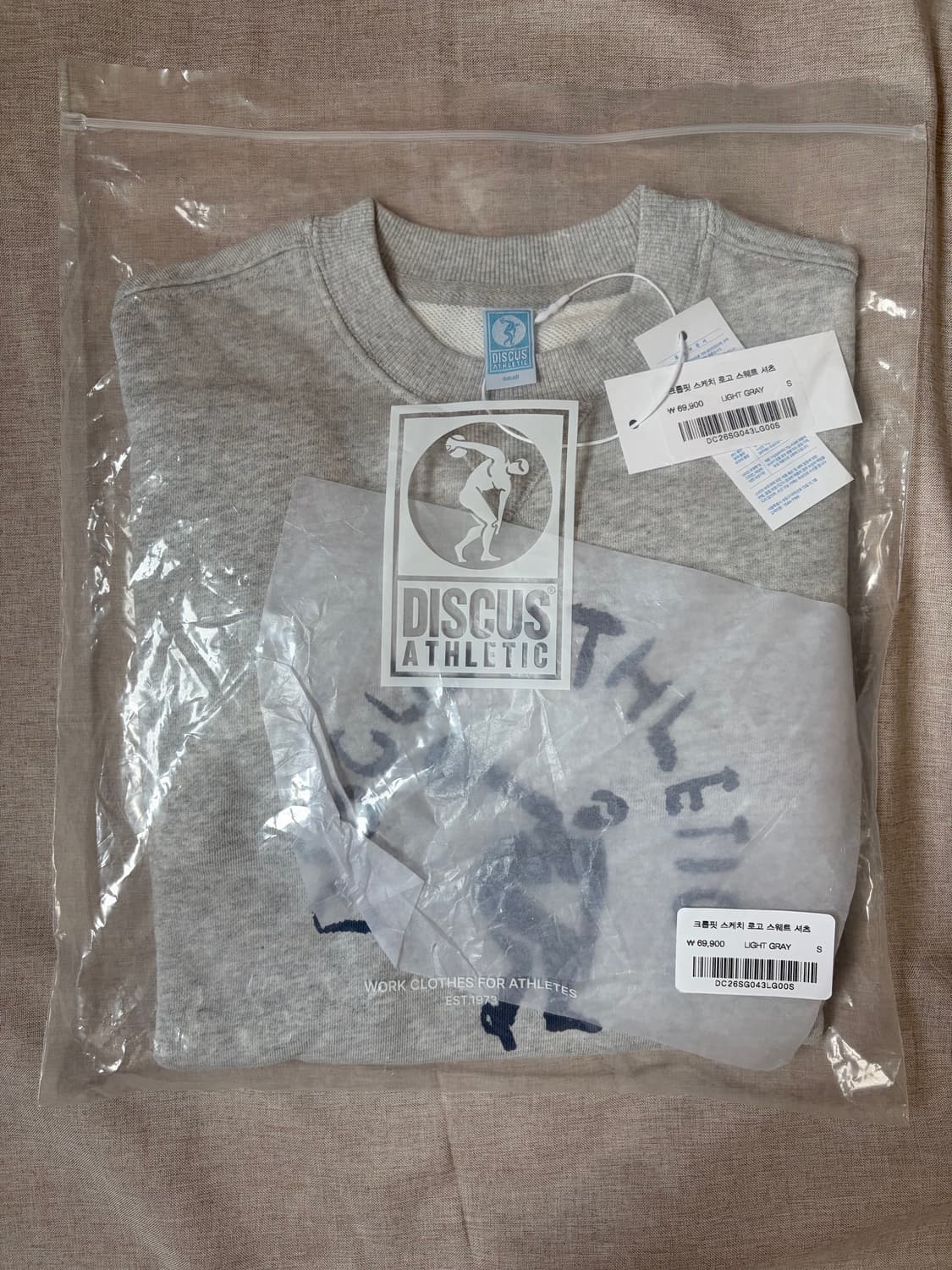 디스커스애슬레틱 크롭핏 스케치 로고 스웻셔츠 상품이미지4