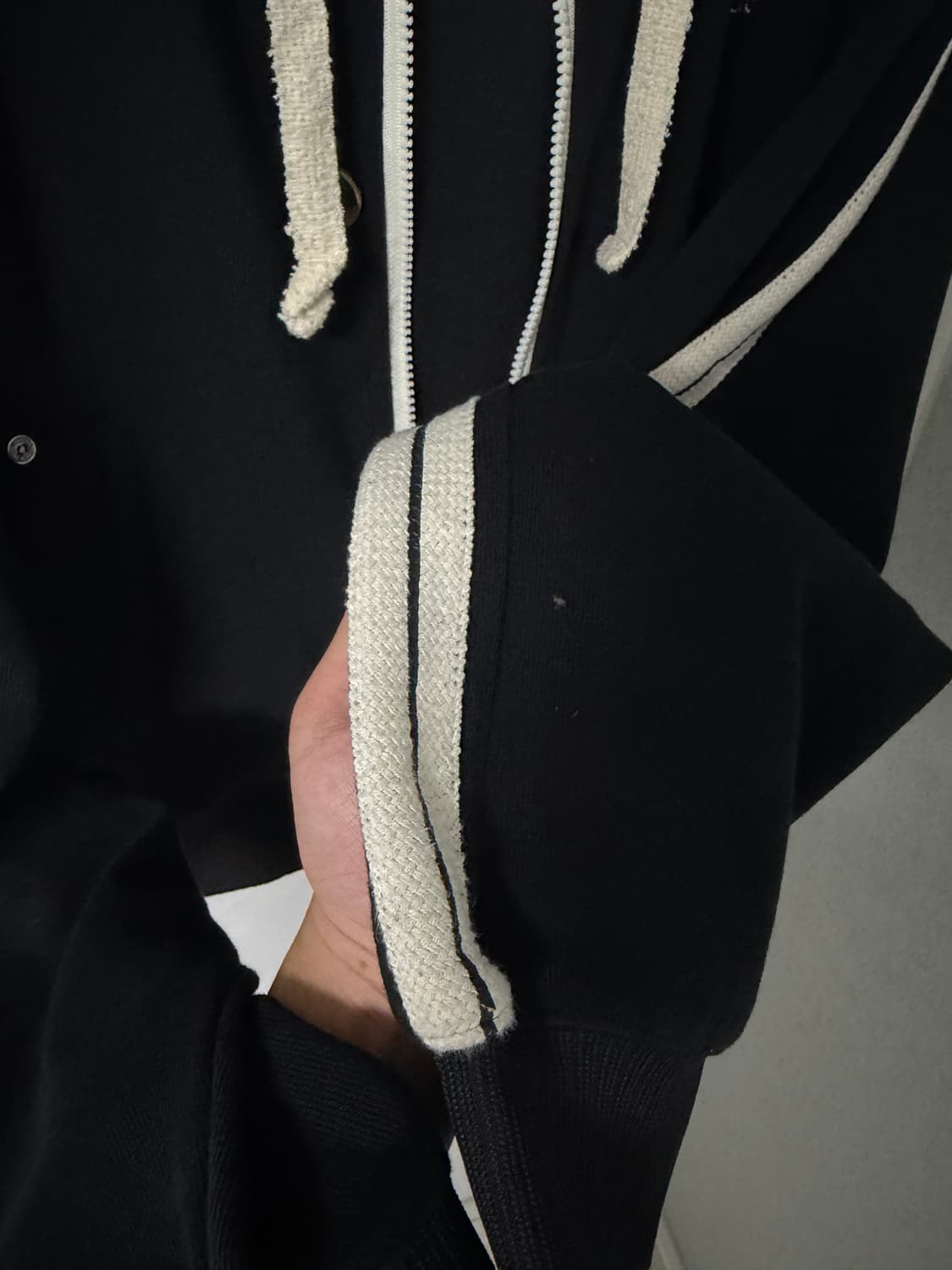 세터 로턴 루즈핏 후드 집업 캐비어 블랙 L 상품이미지7