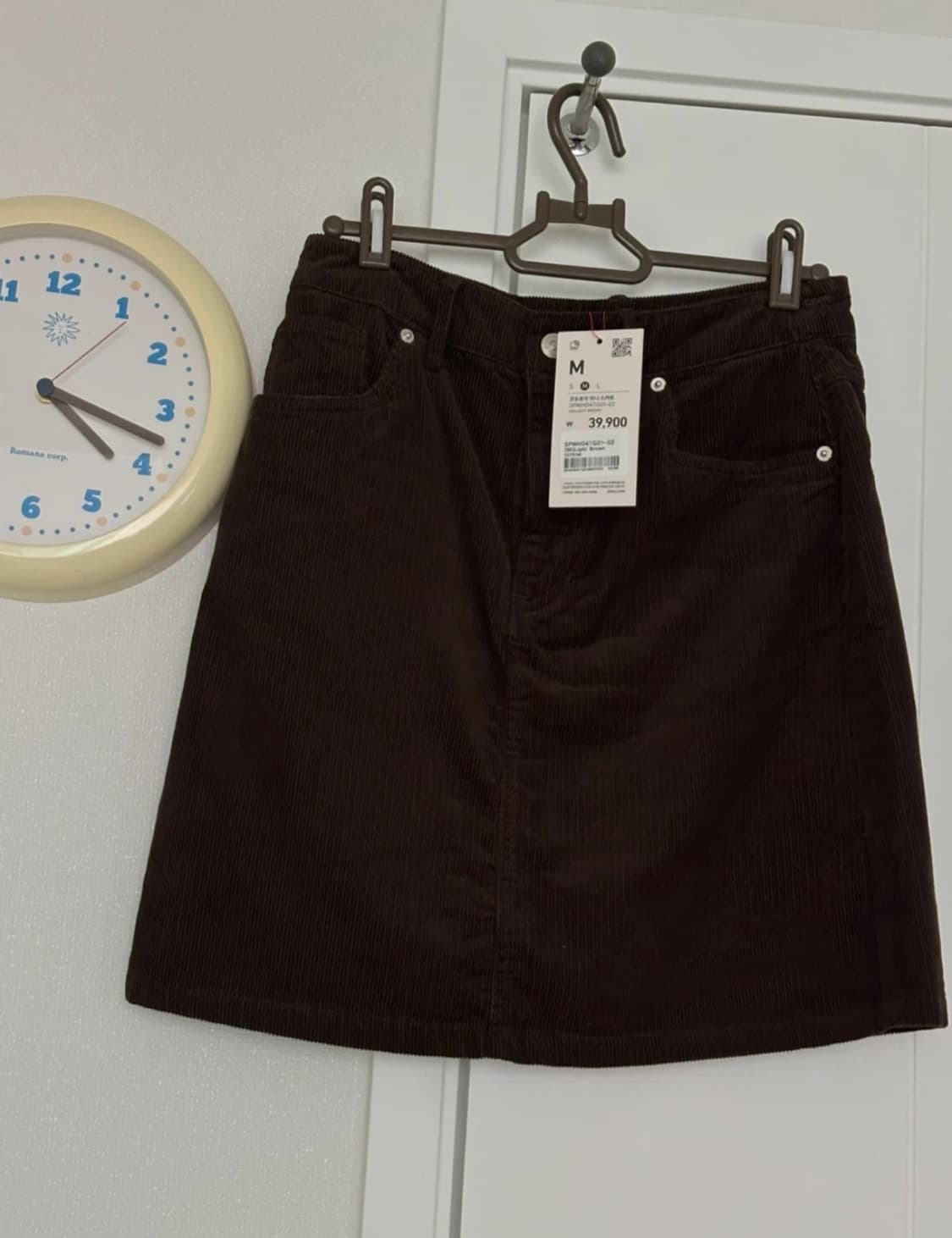 스파오 코듀로이 미니 스커트 브라운 m사이즈 상품이미지1