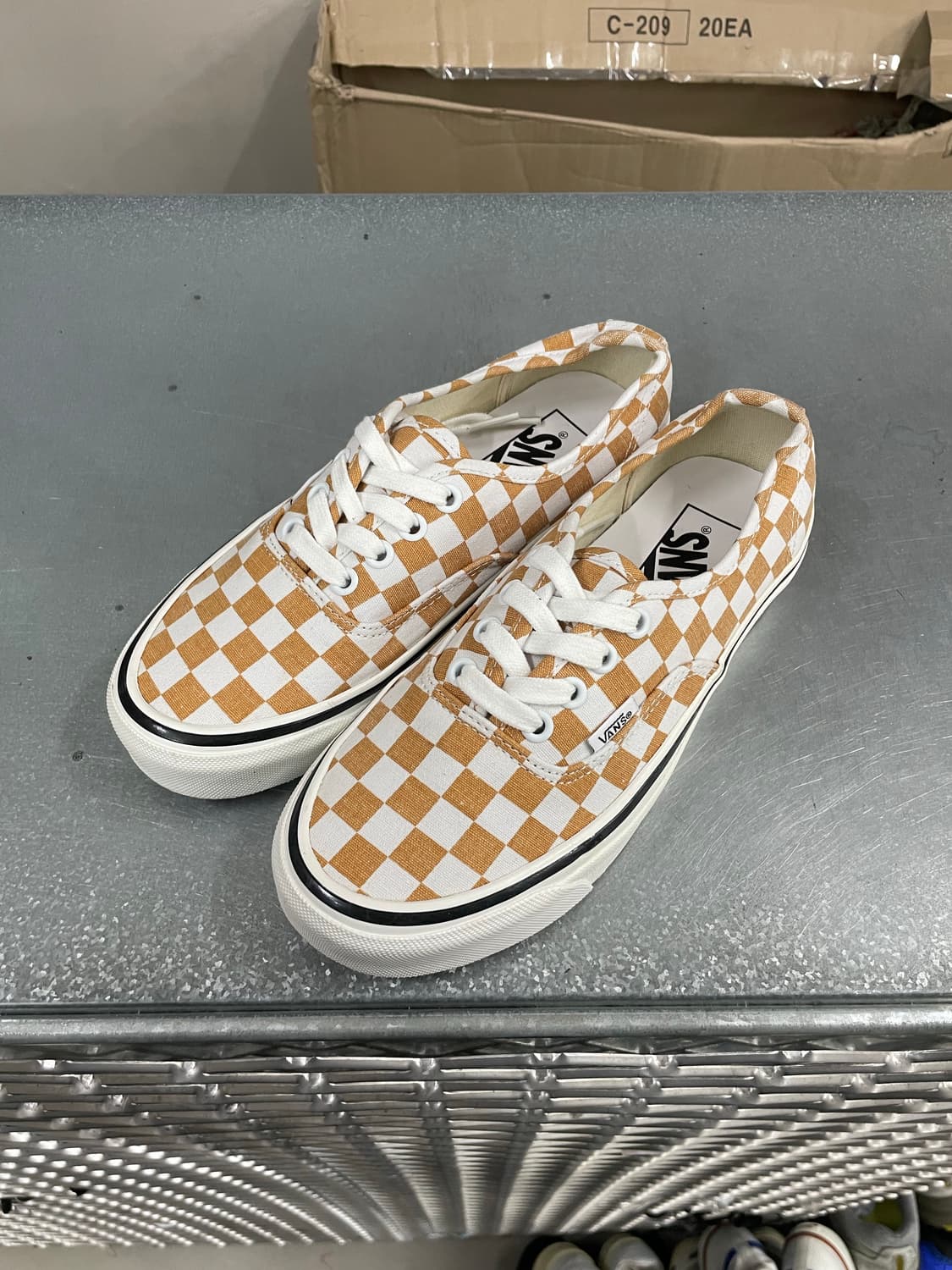 반스 어센틱 44 DX 오렌지 화이트 235 상품이미지2