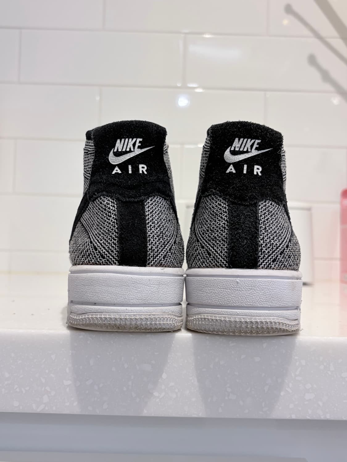 [실사이즈 260] 나이키 에어포스 플라이니트 미드 (표기 250) 무료 상품이미지3