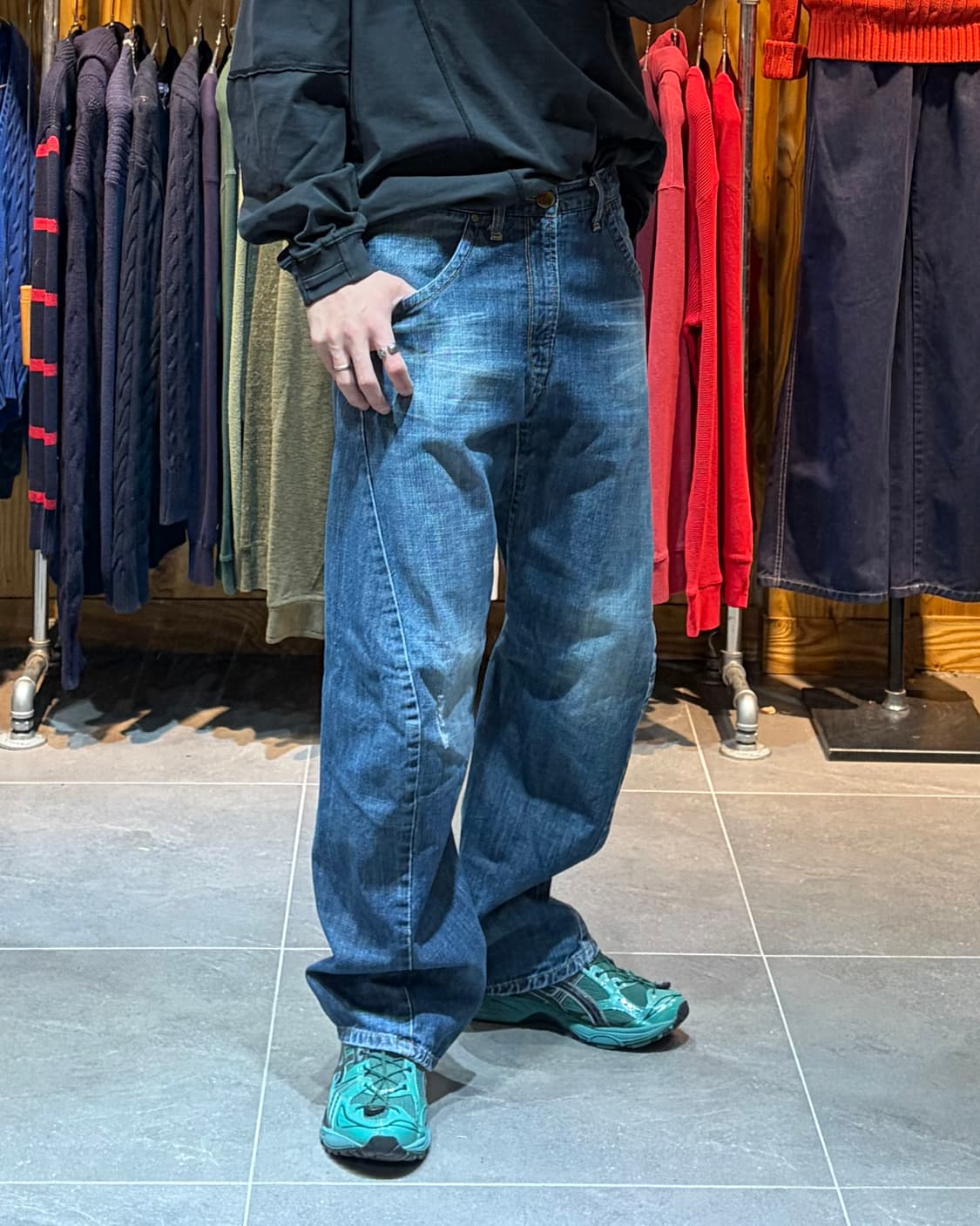 31in 리바이스 엔지니어드 벨티드 워싱데미지 데님팬츠 상품이미지1