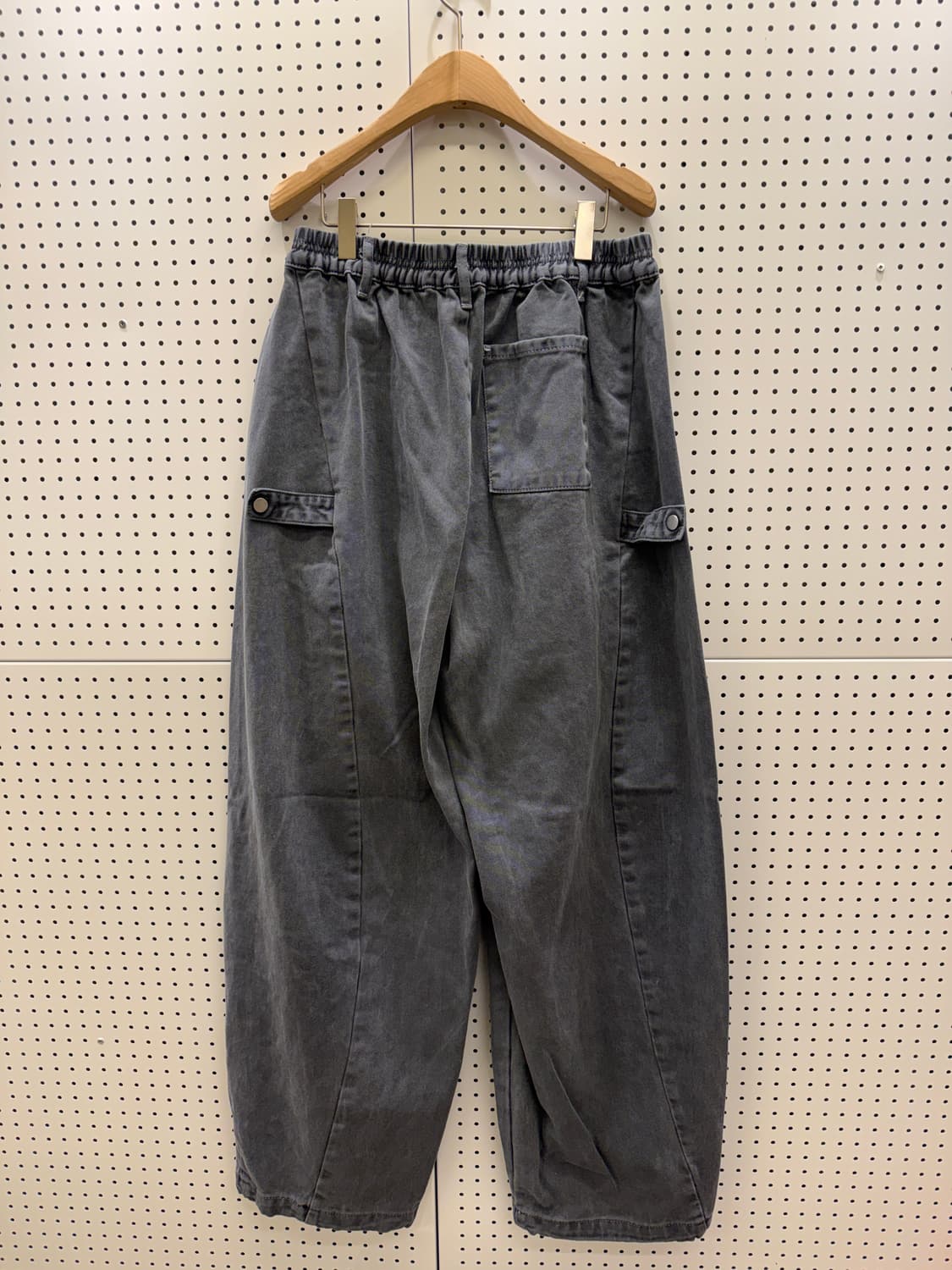 그레이 워싱 허리밴딩 카고 팬츠 U550 상품이미지4