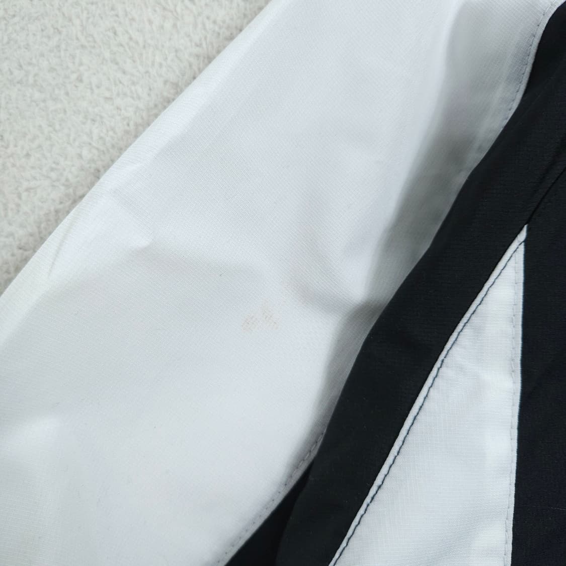 엄브로 잉글랜드 바람막이 100 상품이미지9