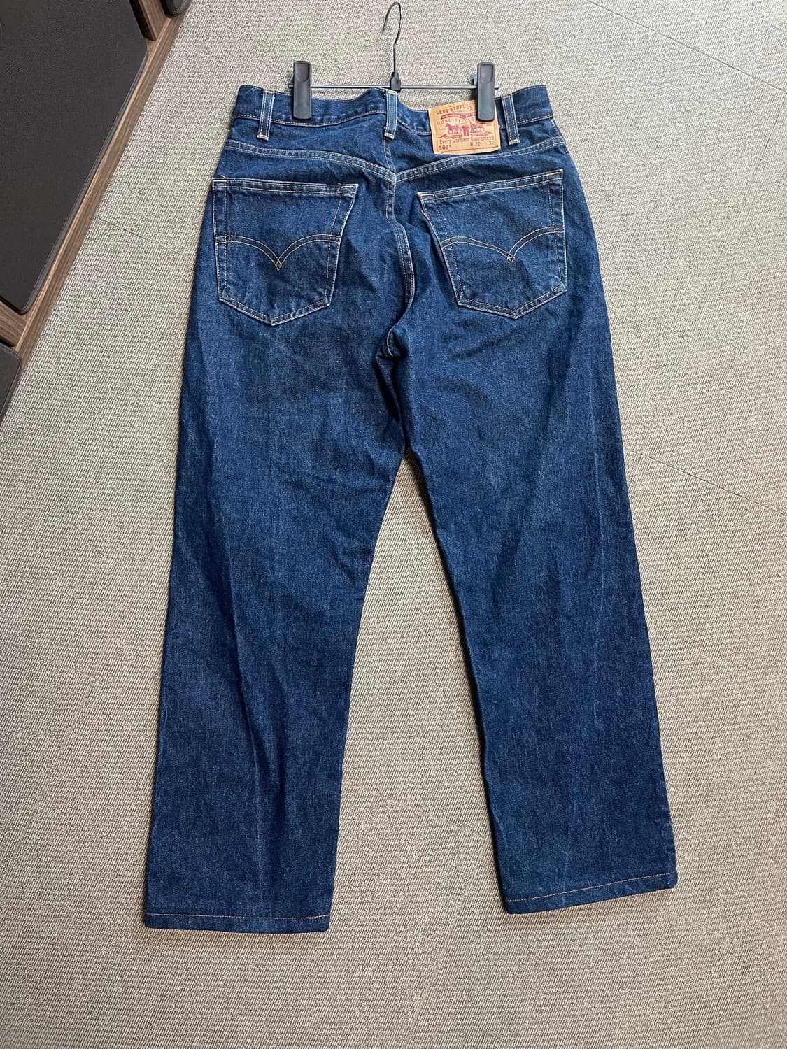 (32/32) 00s 리바이스505 레귤러핏 데님팬츠 상품이미지1