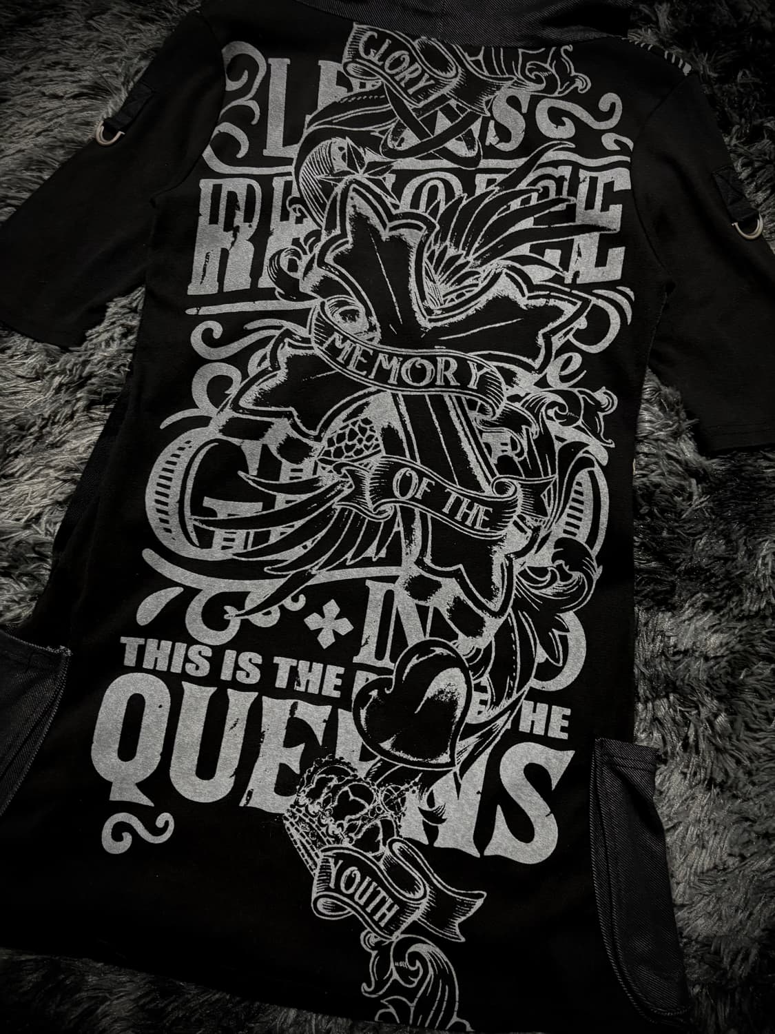 Glitz  블랙 날개 실버 레터링 반팔 후디 상품이미지5