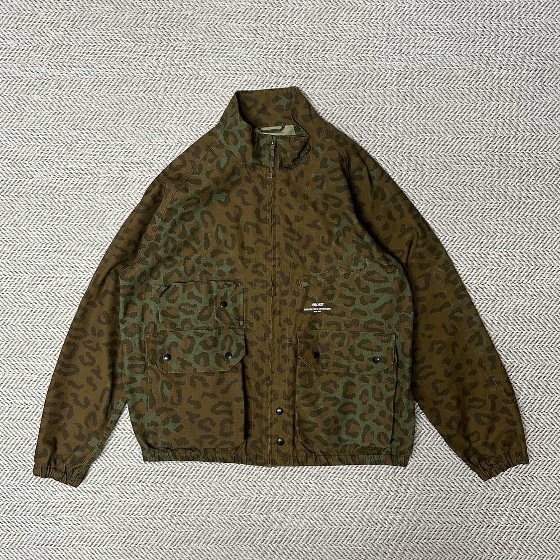 PALACE X ENGINEERED GARMENTS TRACKJACKET 상품이미지1