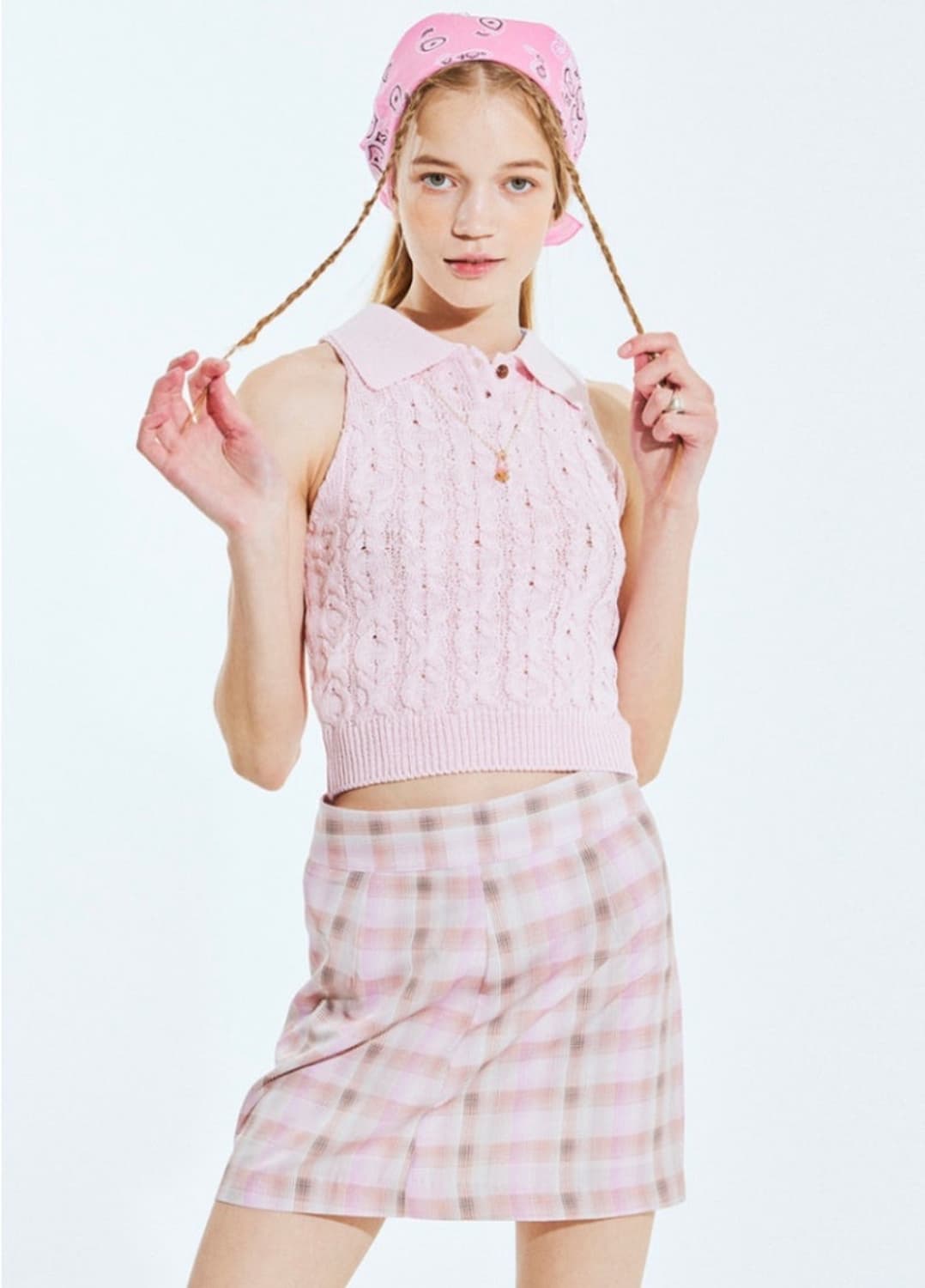 아웃엑소 카라 니트 탑 제니착용 상품이미지3