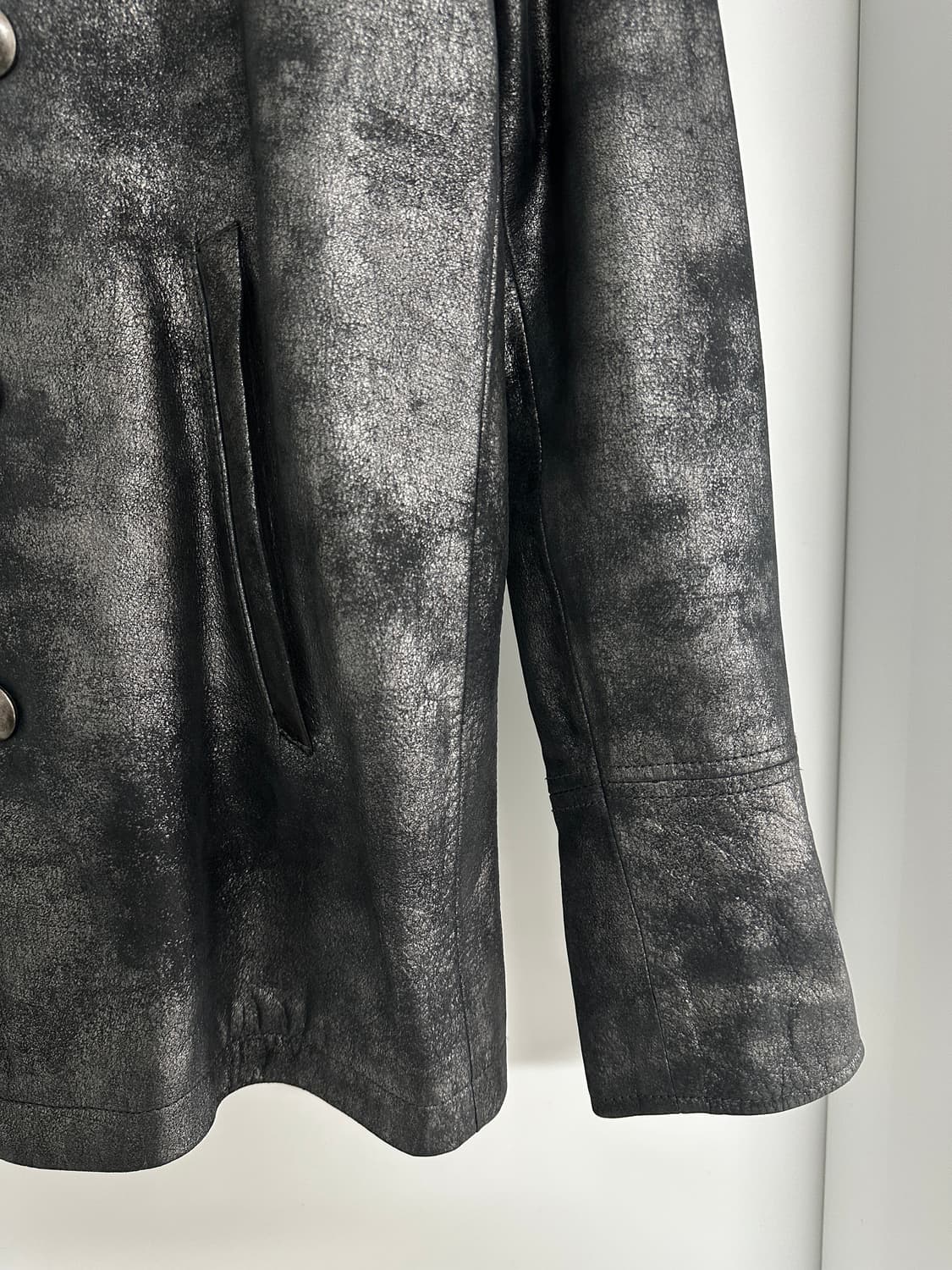 존바바토스 고트레더 럭스라인 더블브레스트 자켓 상품이미지7