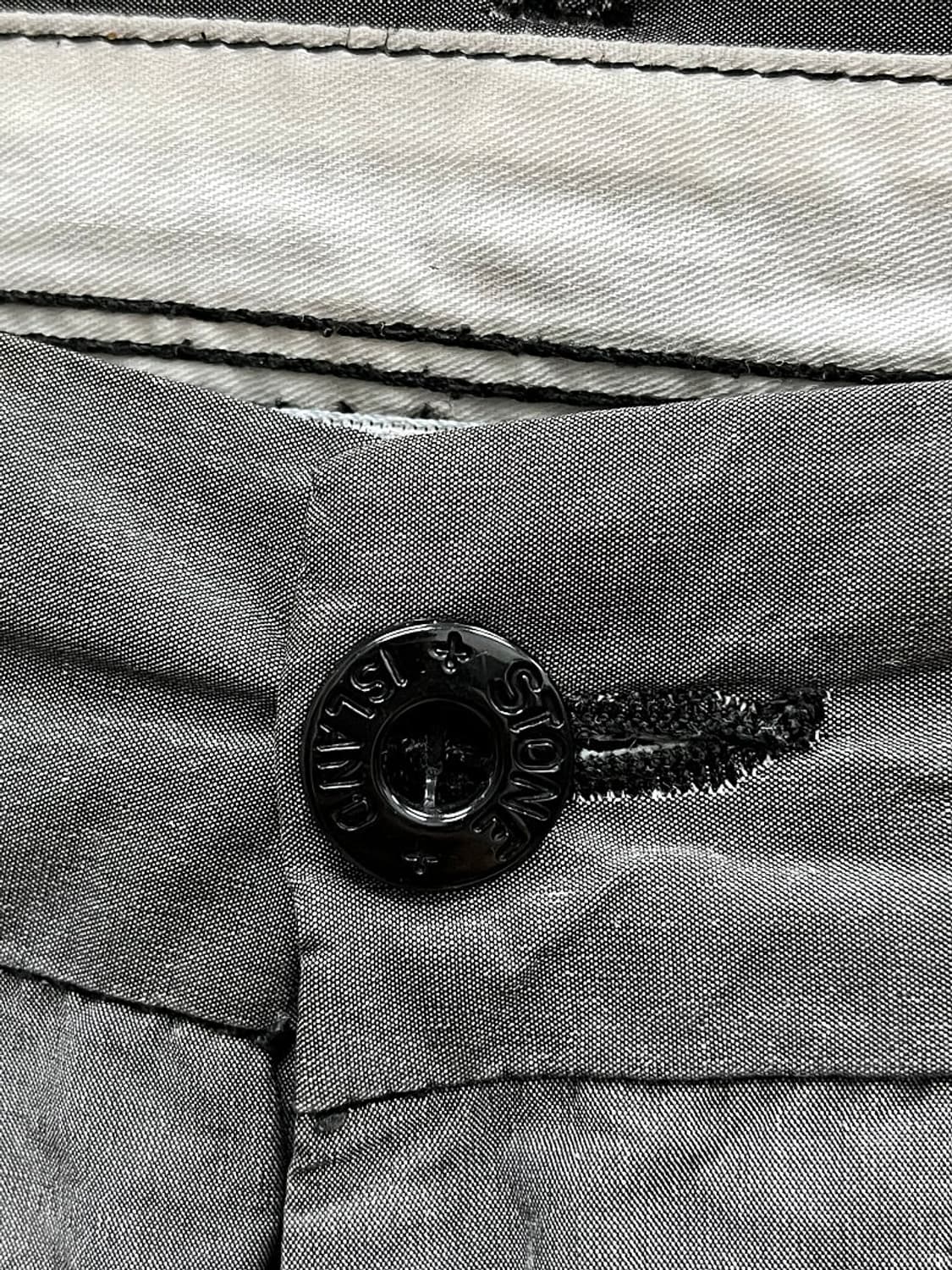 32) 스톤아일랜드 그레이 봄팬츠  상품이미지2