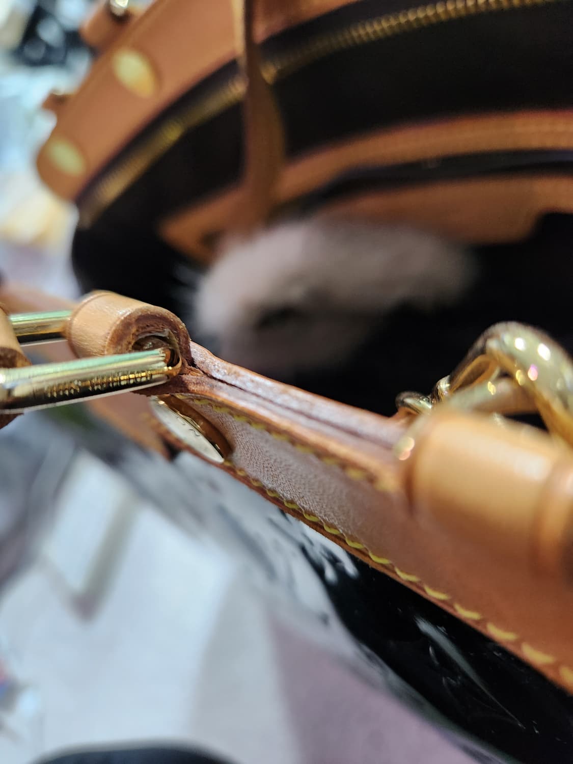 루이비통 베르니 브레아 MM 2way 블랙 상품이미지6