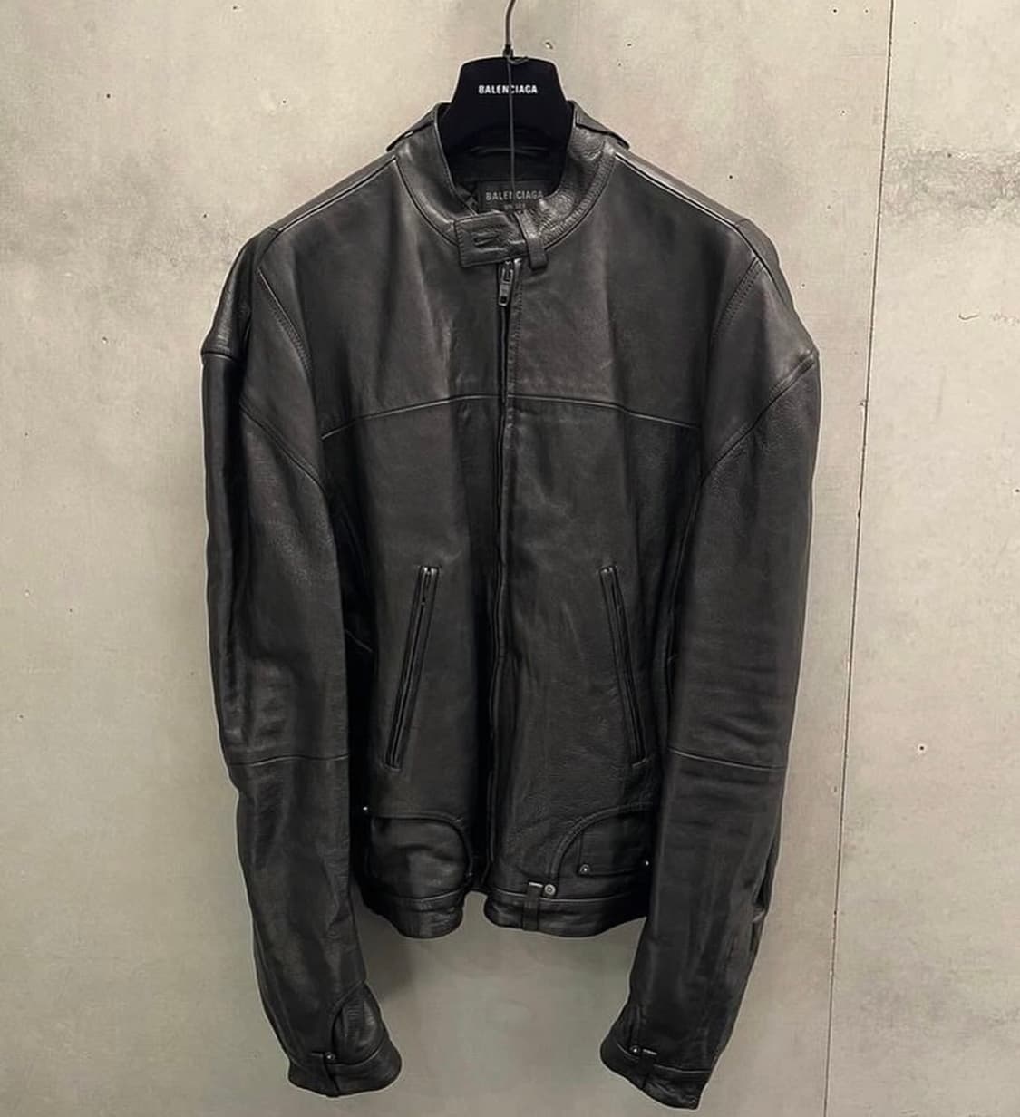 [3]발렌시아가 디컨스트럭티드 레더 자켓 상품이미지4