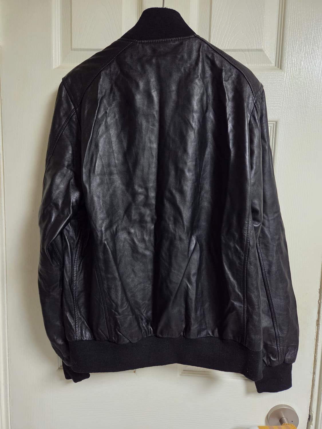 플립플레인 가죽 자켓 팝니다 상품이미지2