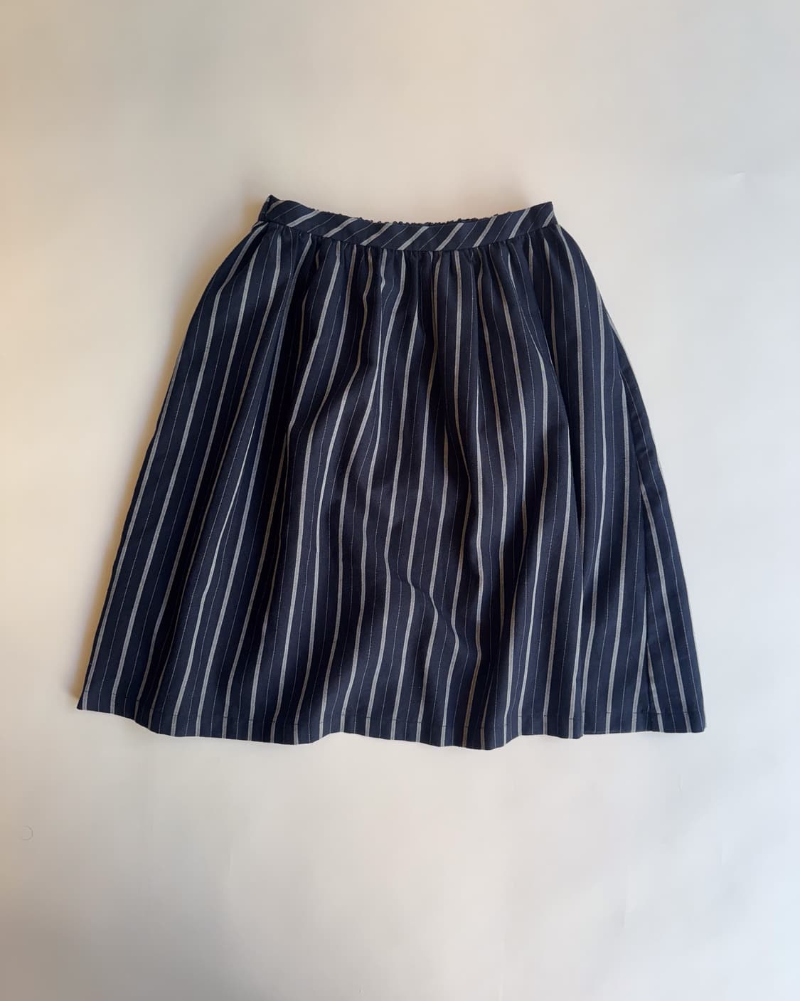 Navy Pinstripe Pleated Skirt 상품이미지1