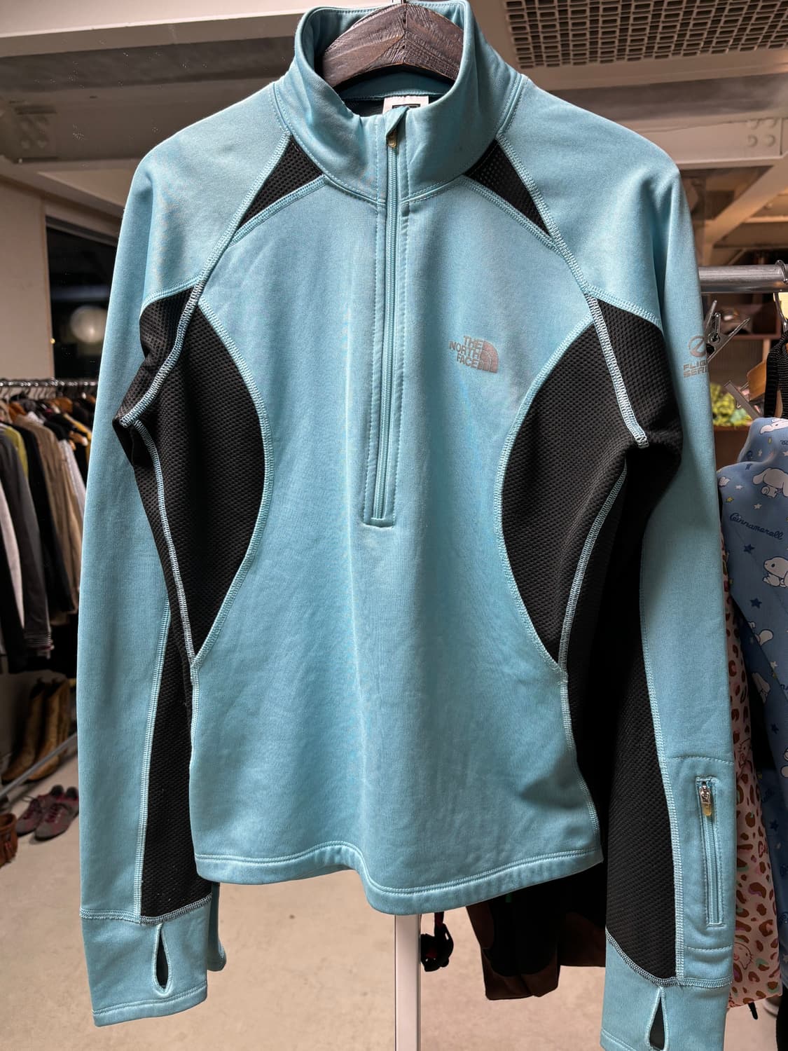 노스페이스 핑거홀 하프집업 롱슬리브 상품이미지3