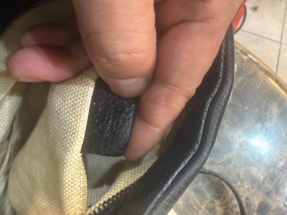 정품 구찌 스터드 디스코백 팝니다 상품이미지8