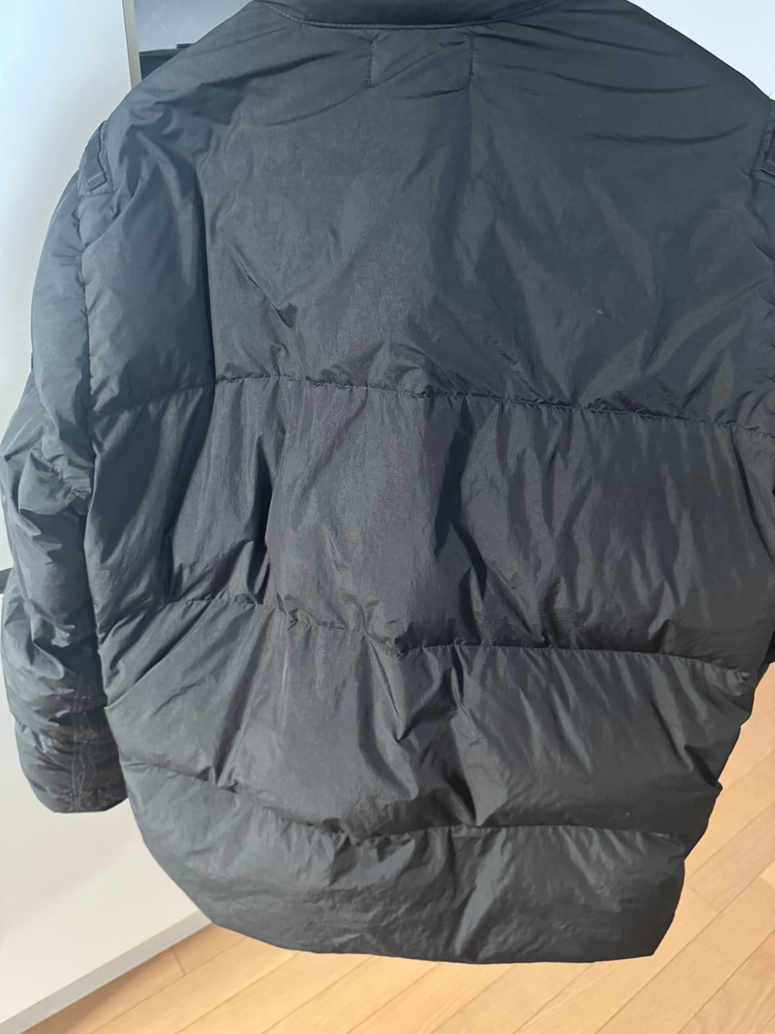 (L,105)스톤아일랜드 22fw 클링클랩스 패딩 상품이미지2