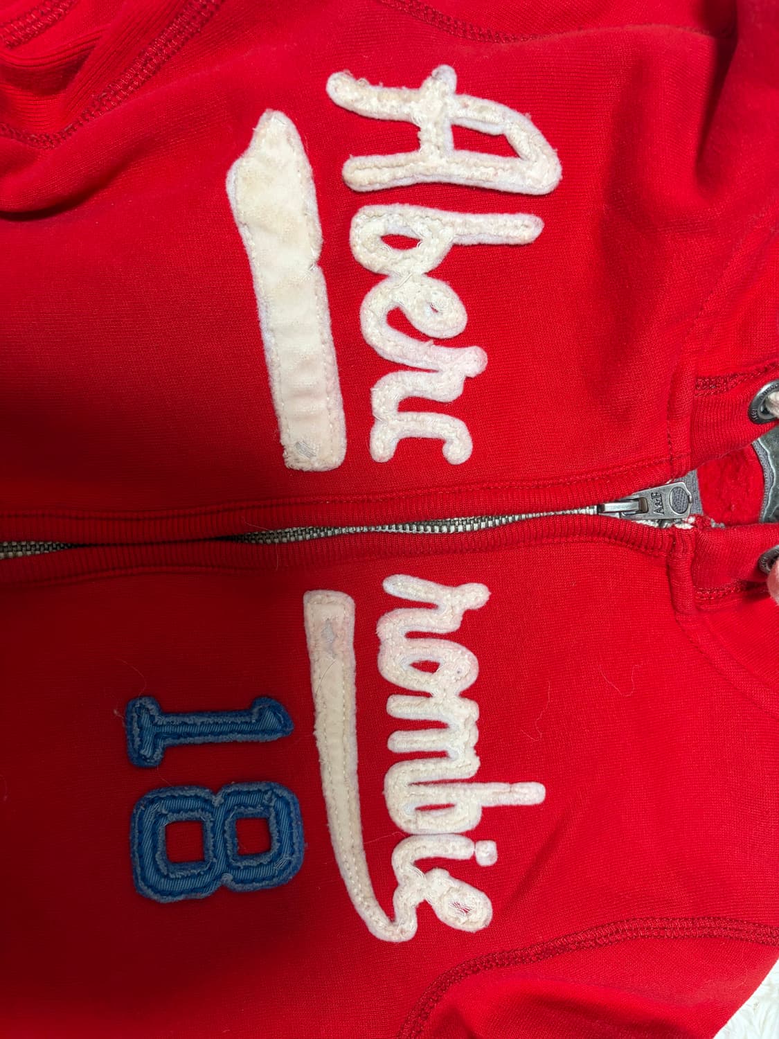 아베크롬비 울프죠 양털 레드 딱붙핏 후드집업 상품이미지3