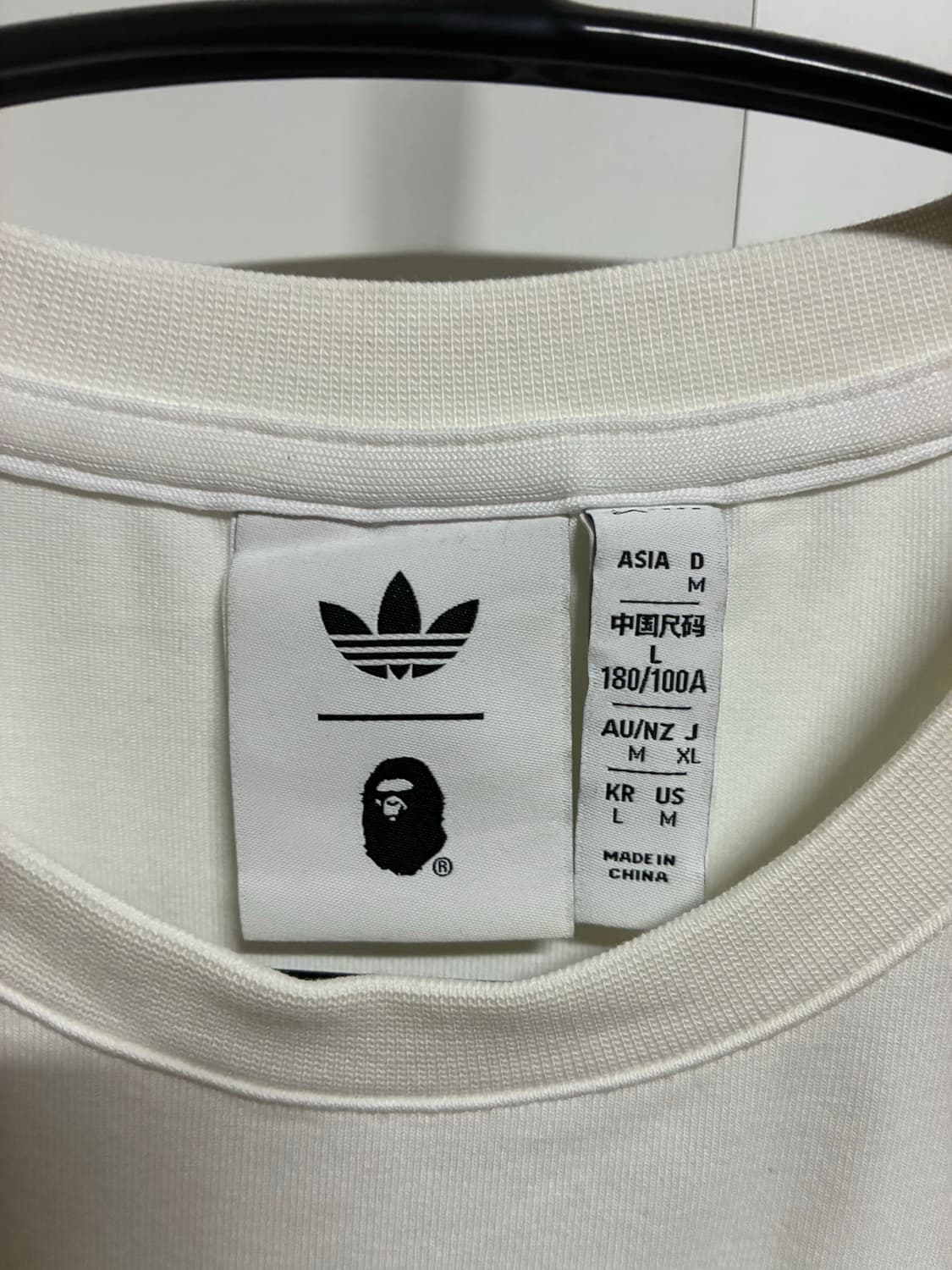 [새상품] 베이프 X 아디다스 티셔츠 L/100 상품이미지2