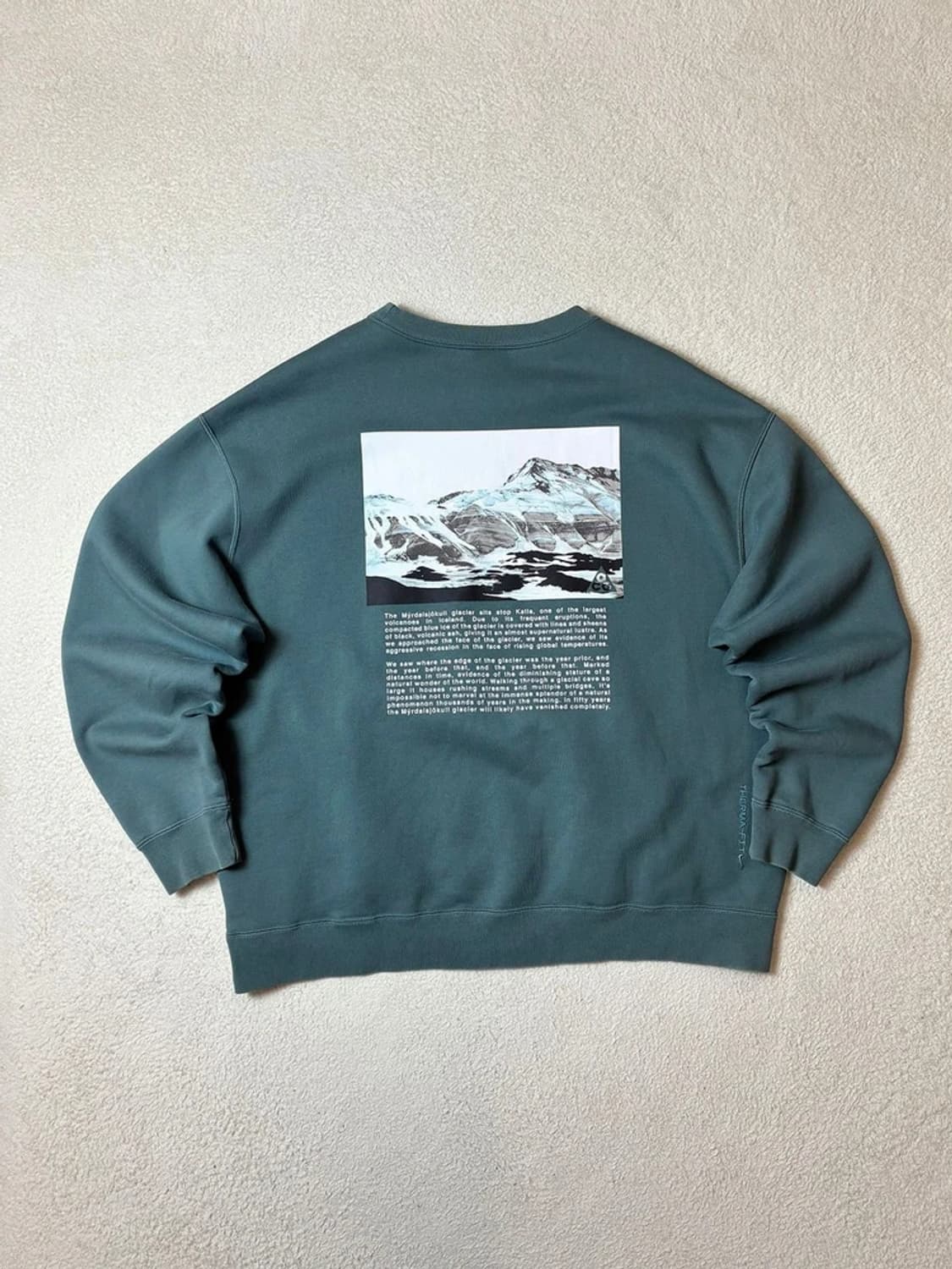 나이키 ACG 써마핏 플리스 그래픽 스웻 셔츠 PN6502   상품이미지1