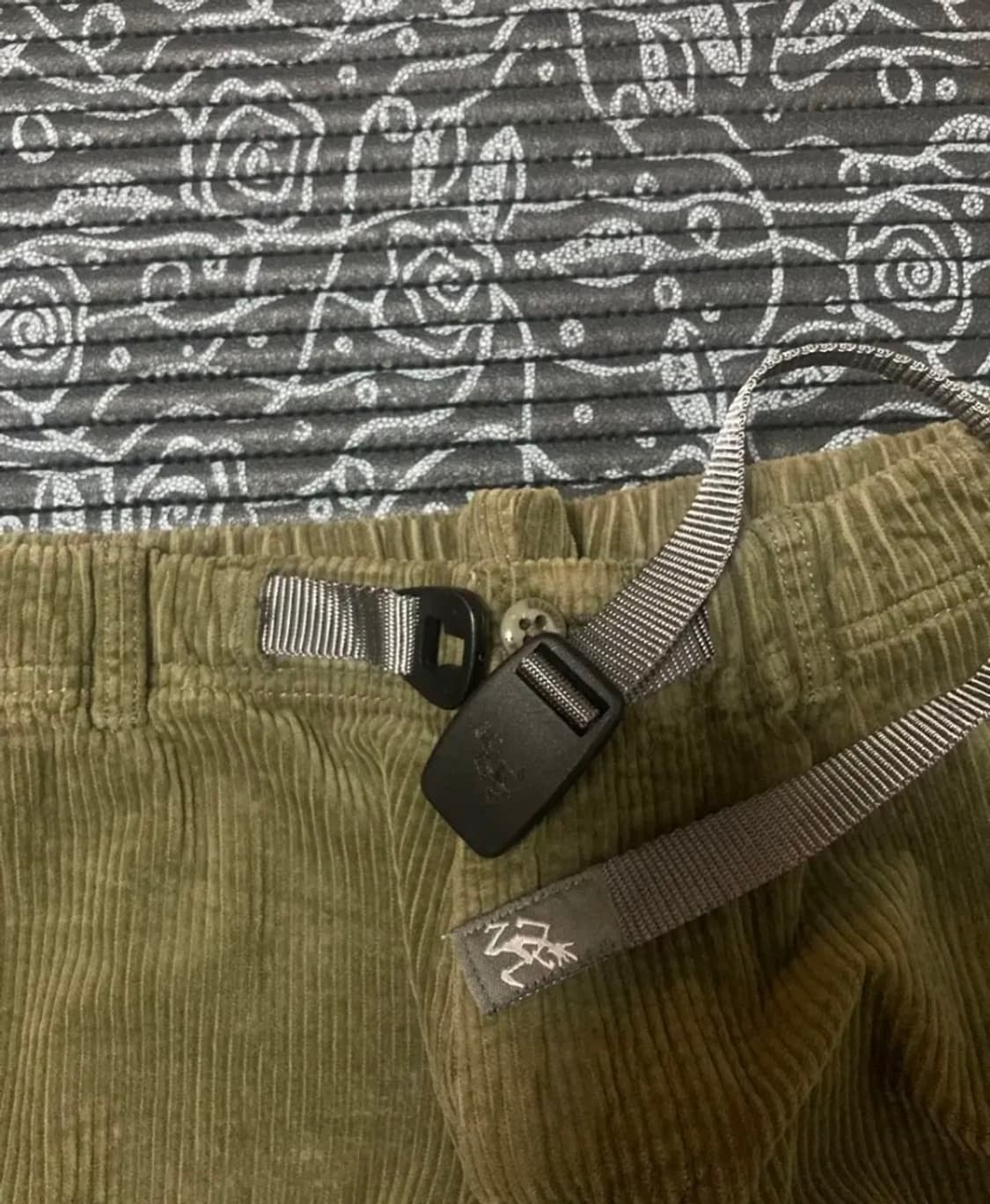 Gramicci 카키 코듀로이 팬츠 상품이미지2