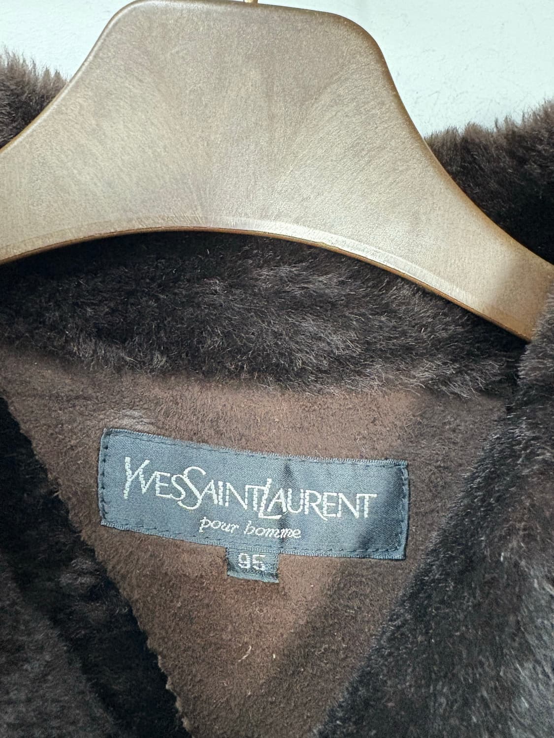 입생로랑 양가죽 스웨이드 무스탕 자켓 A2746 상품이미지8