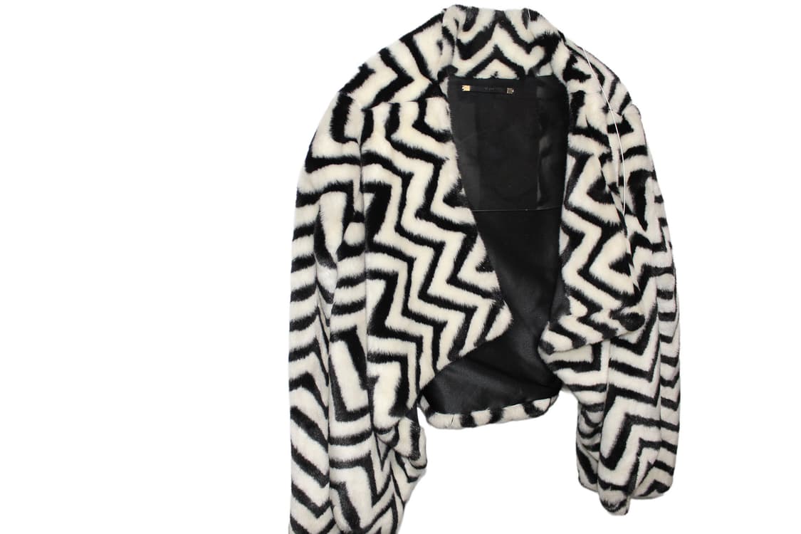 O’2nd 오즈세컨 지오메트릭 퍼 자켓 상품이미지9