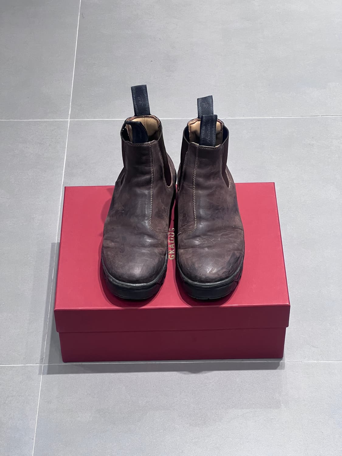 그라더스 첼시02 브라운 255 팝니다. 상품이미지3