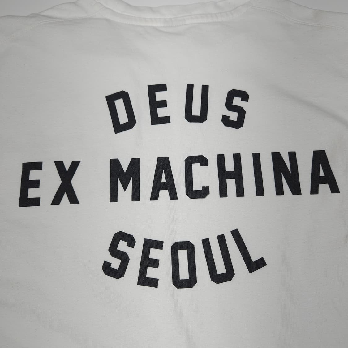 데우스 엑스마키나 반팔 티셔츠  상품이미지2