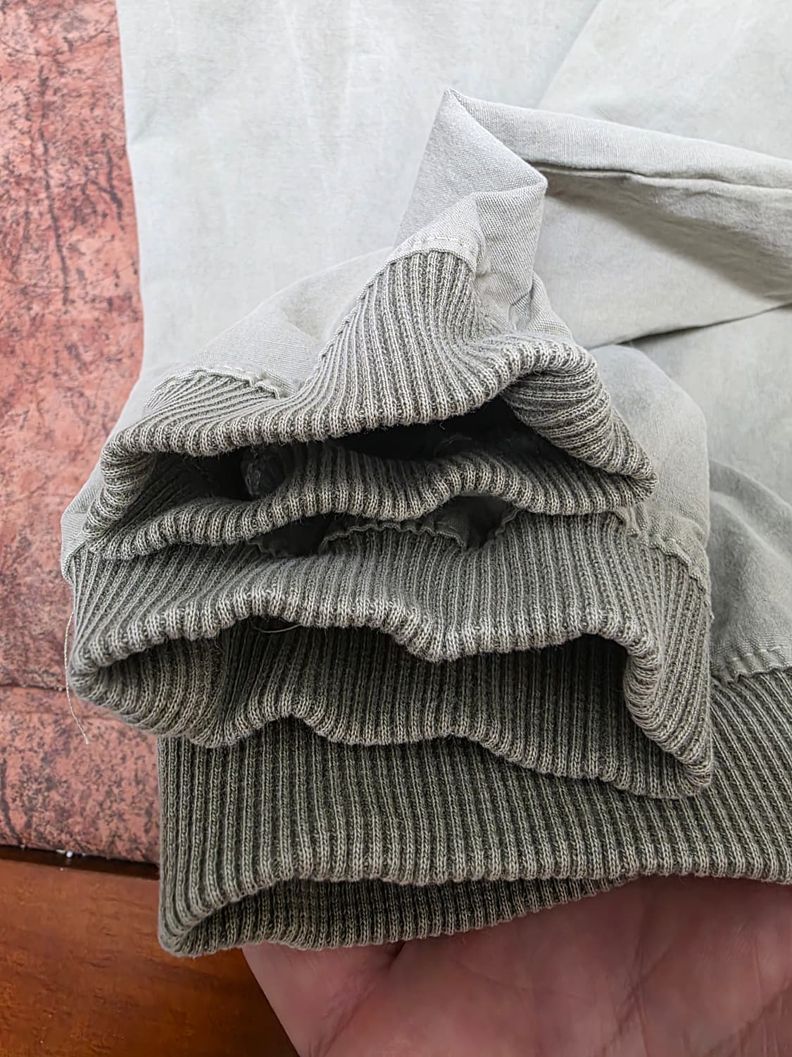 707 플랜 립넥 웜업 풀오버 카키 상품이미지4