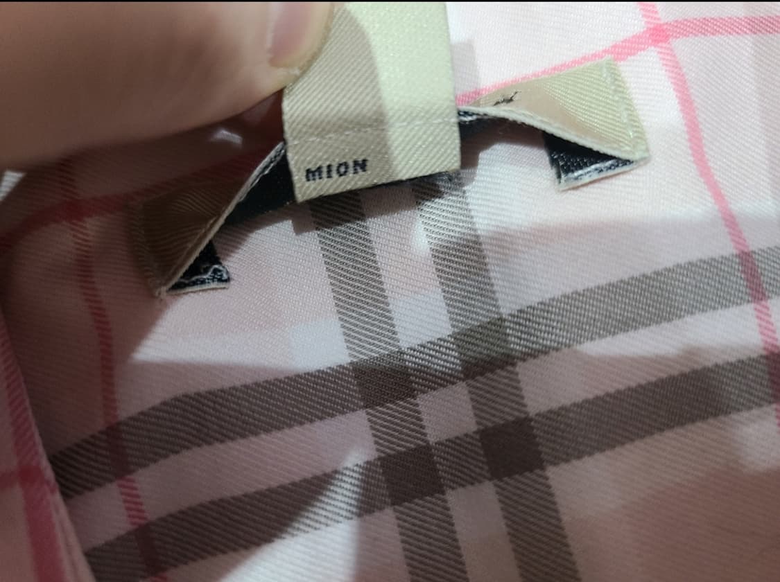 버버리 핑크색 체크셔츠 상품이미지5