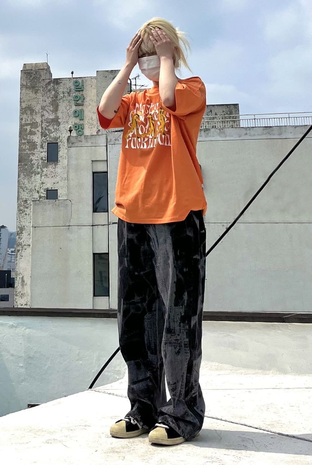 네스티킥 시티스케이프 타이다이 나염 패턴 오버핏 흑청 데님팬츠 M 상품이미지2