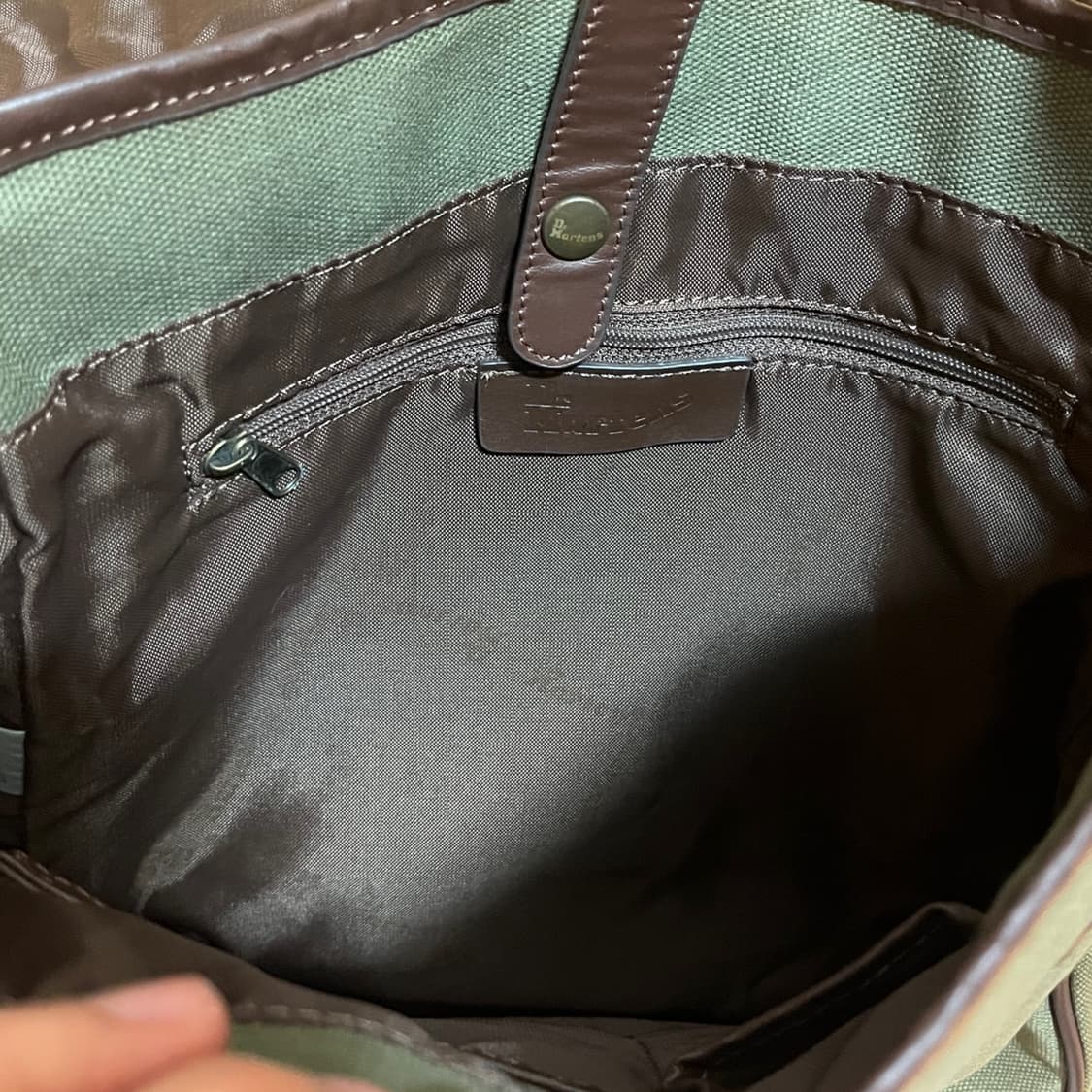 닥터마틴 캔버스 레더 크로스백 상품이미지4