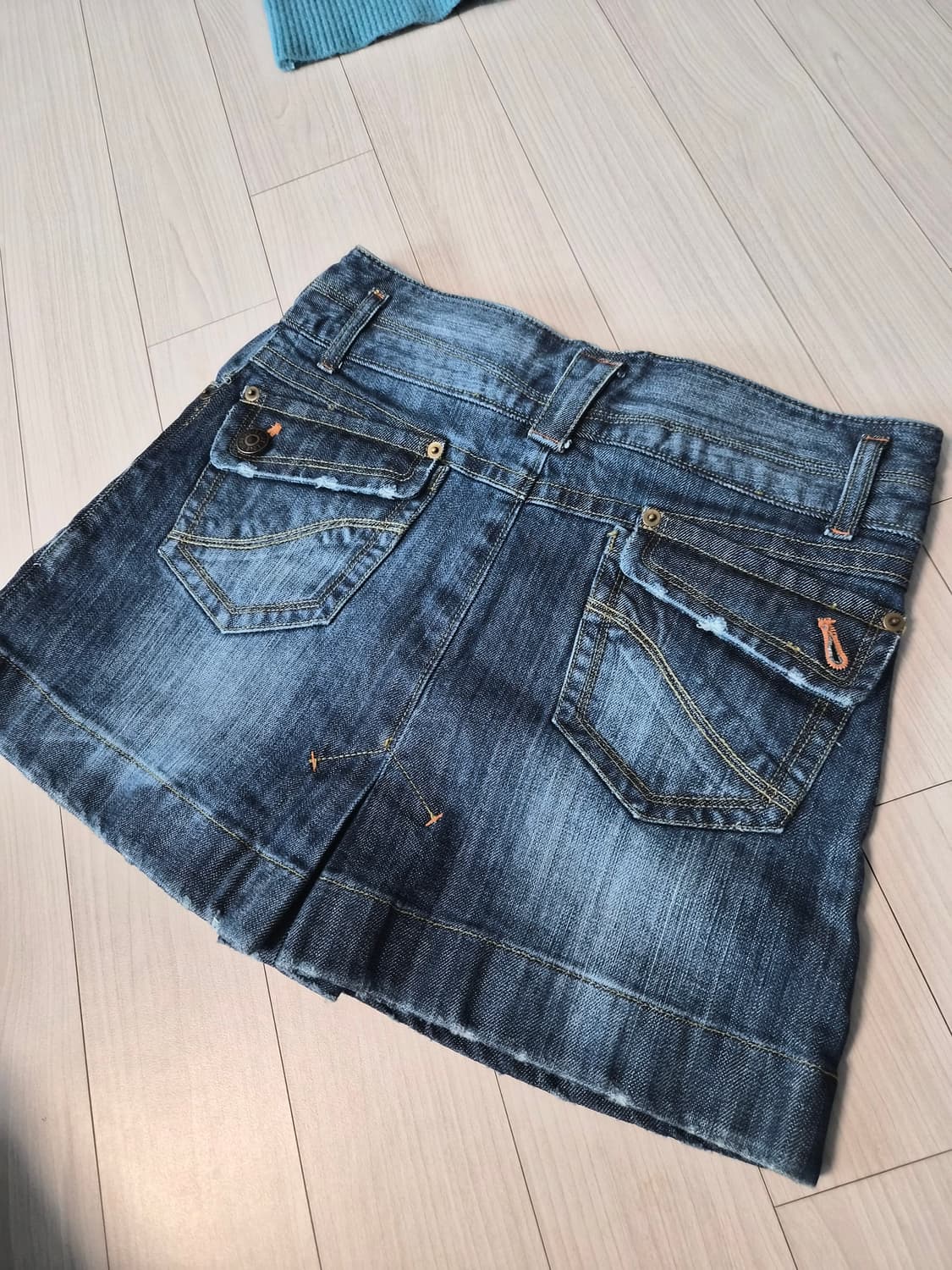 [Y2K/빈티지]  투버튼 데님 치마바지 상품이미지1