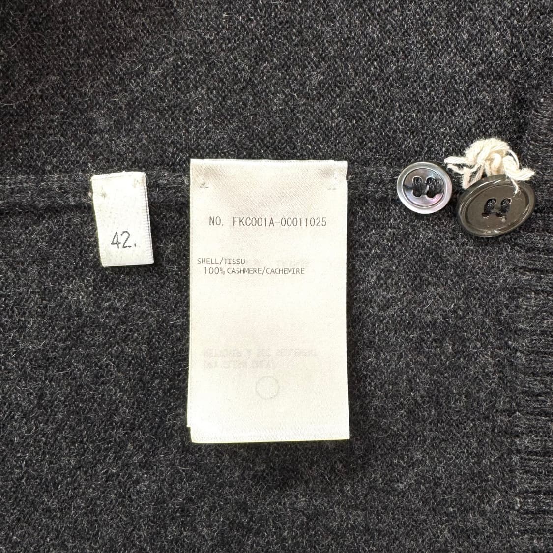 [42사이즈] 톰브라운 사선완장 캐시미어 가디건 (FKC001A) 상품이미지7