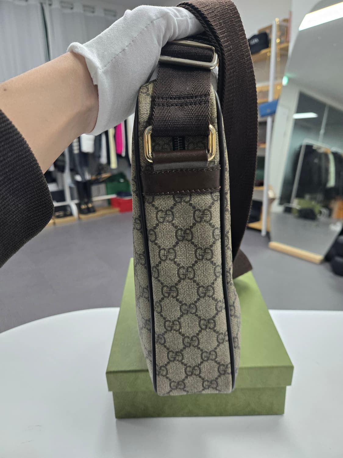 [A급컨디션] 구찌 시그니처 메신저백 상품이미지4