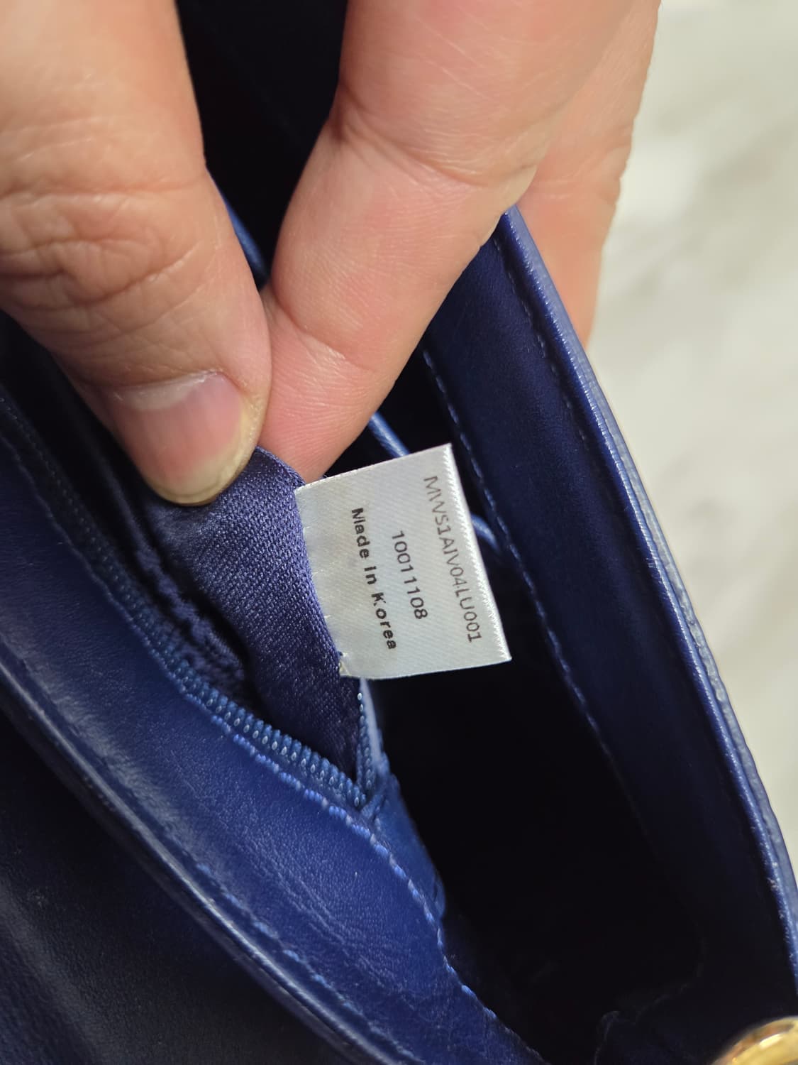 MCM 페이턴트 숄더백 상품이미지10