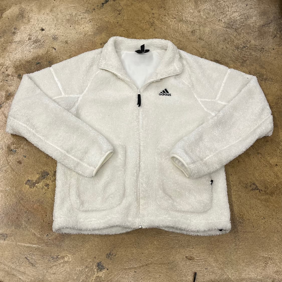 아디다스 화이트 후리스  상품이미지2