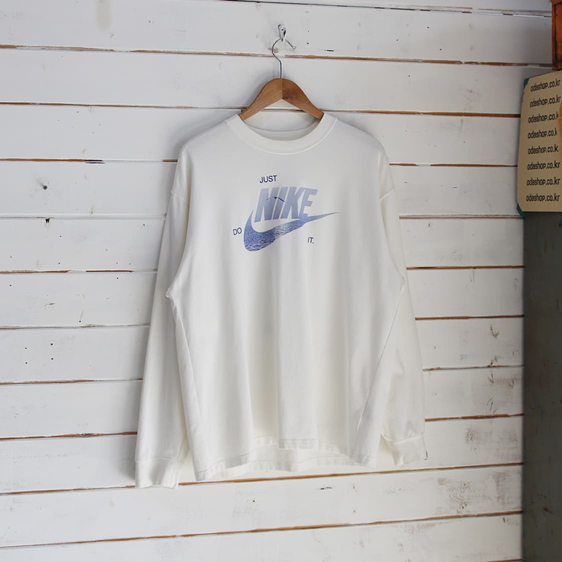 (착용컷) 나이키 프린팅 롱 슬리브 (남성용 105-108) 상품이미지1