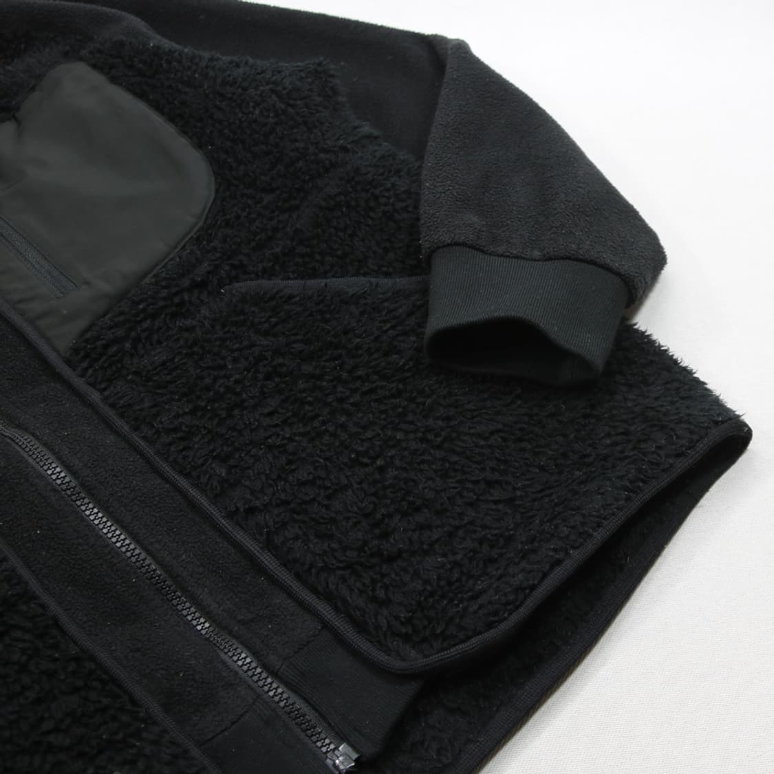 (착용컷) 유니클로 x 화이트 마운티니어링 플리스 자켓 (남성용 98) 상품이미지6