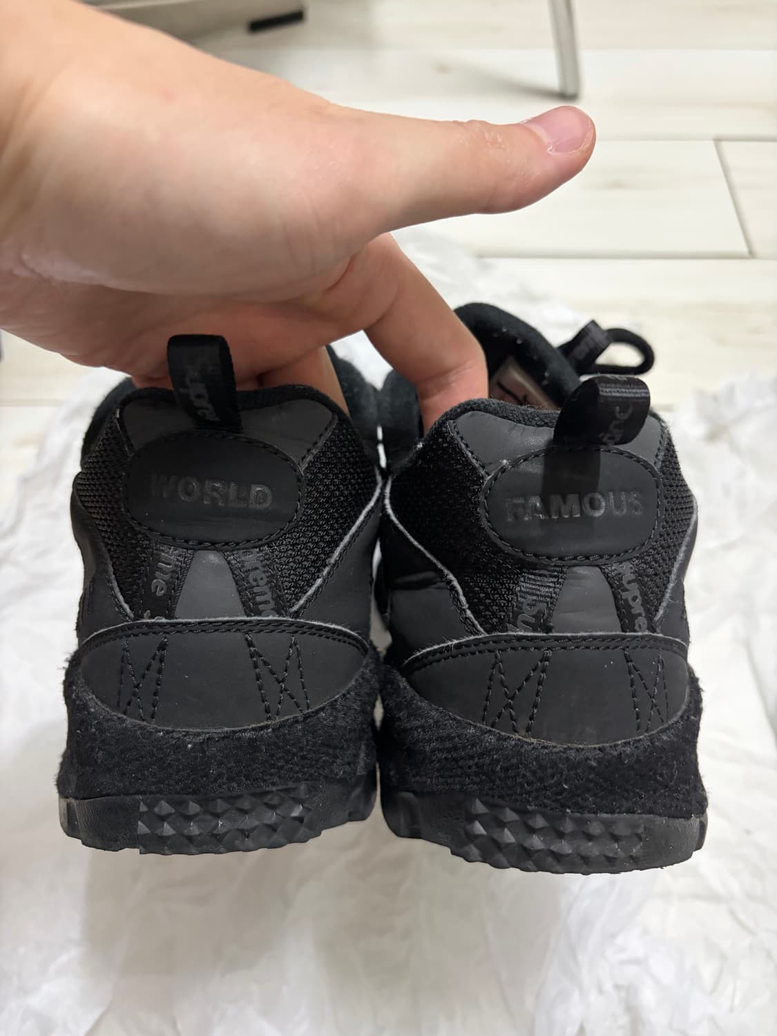 [280] 나이키x슈프림 에어 휴마라 블랙 상품이미지8